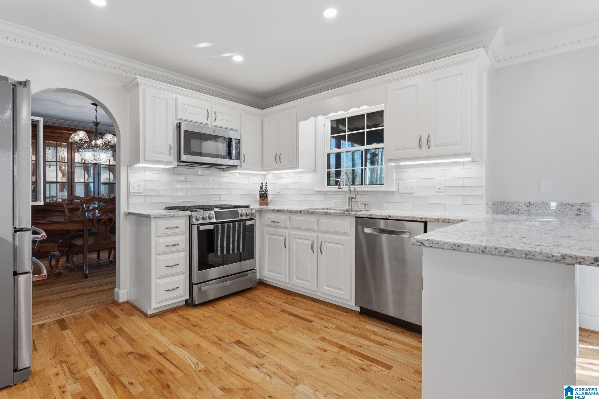 1669 RUSSET CREST LANE