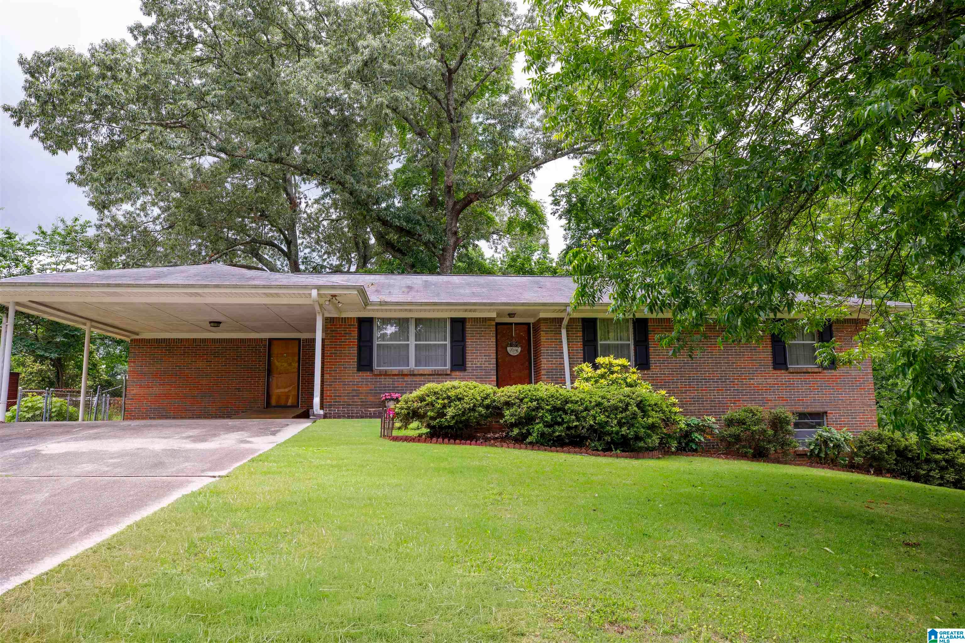 Photo 1 of 50 — 1004 NORMANDALE CIRCLE, BESSEMER, AL 35023
