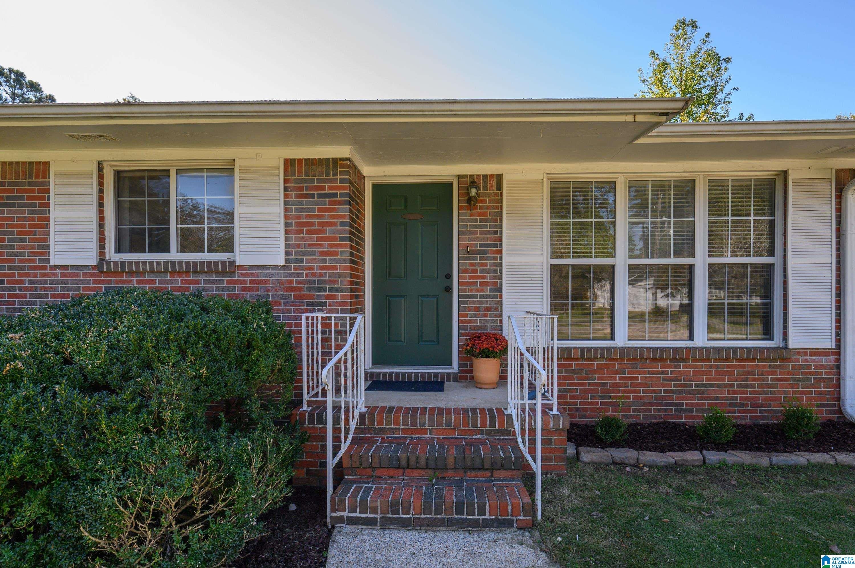 2232 HAWKSBURY LANE