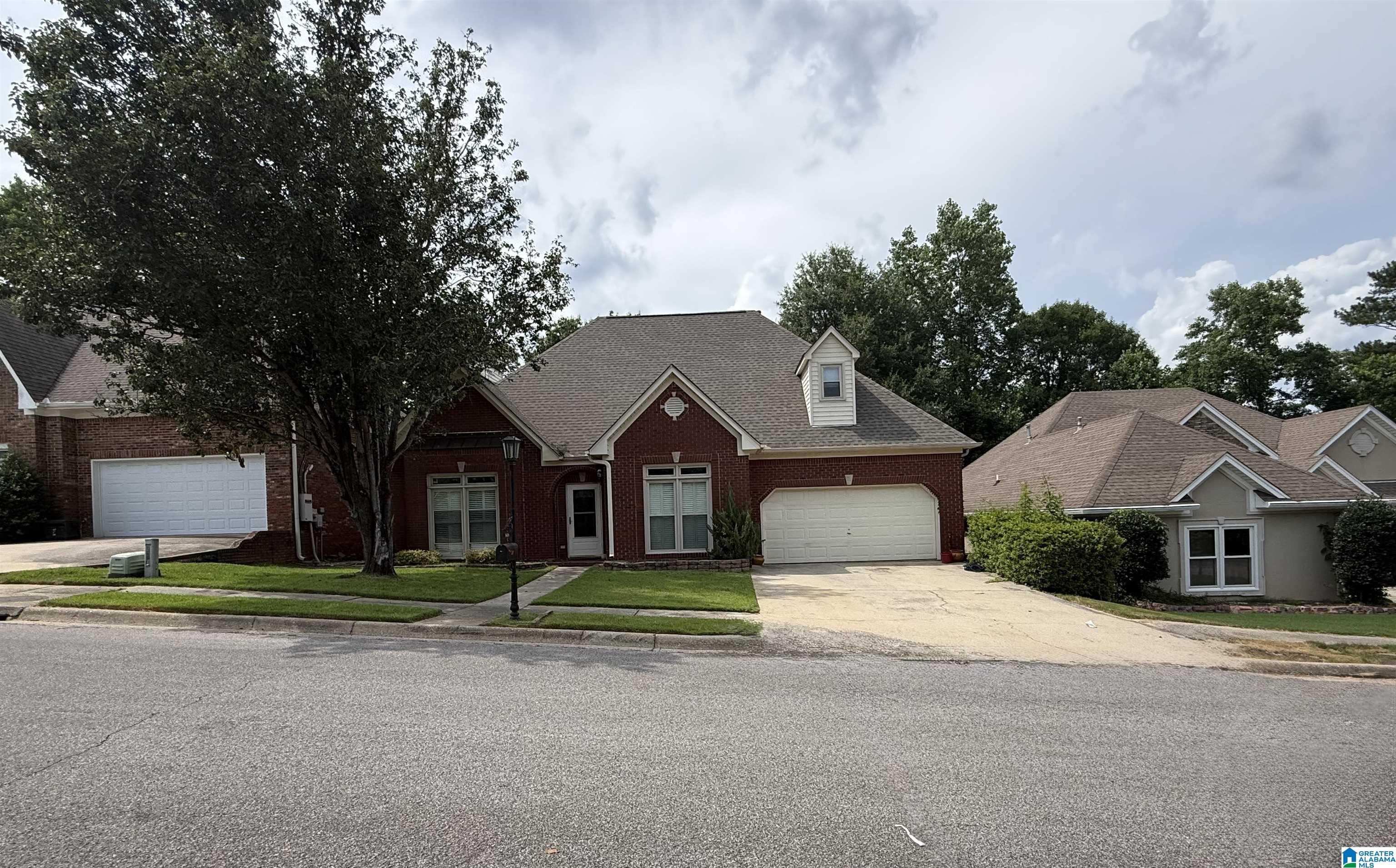 1606 BENT RIVER CIRCLE