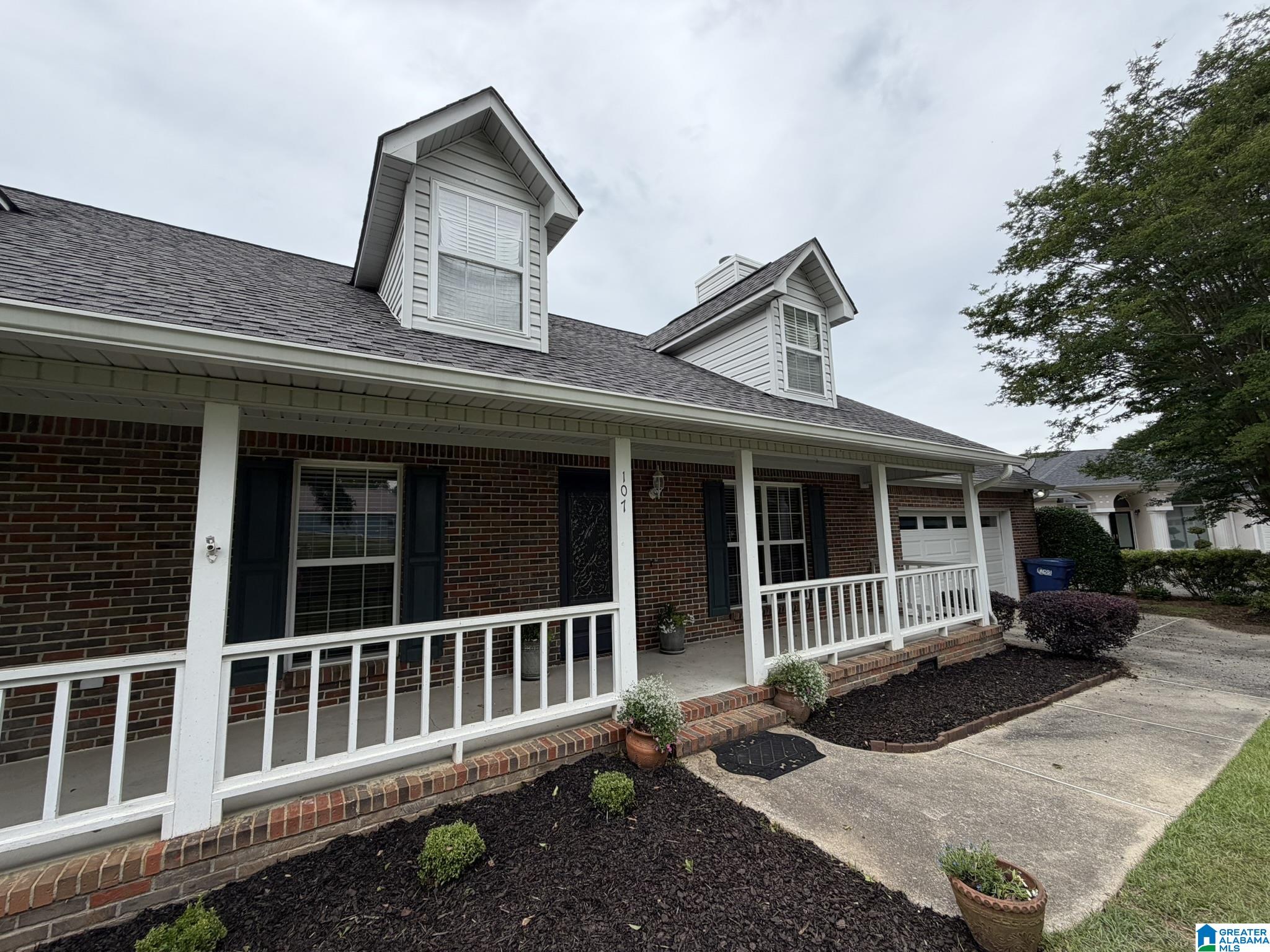 107 PINE HARBOR WAY