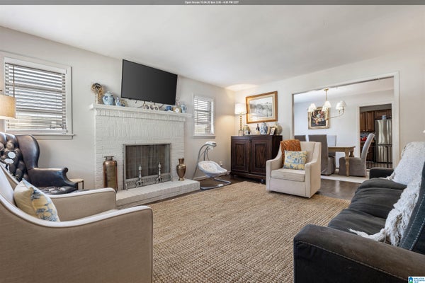 4817 3RD AVE S, BIRMINGHAM, AL 35222 - Image d28da7903c1ca1e2cf3bcfb7625bcabf/2106600045