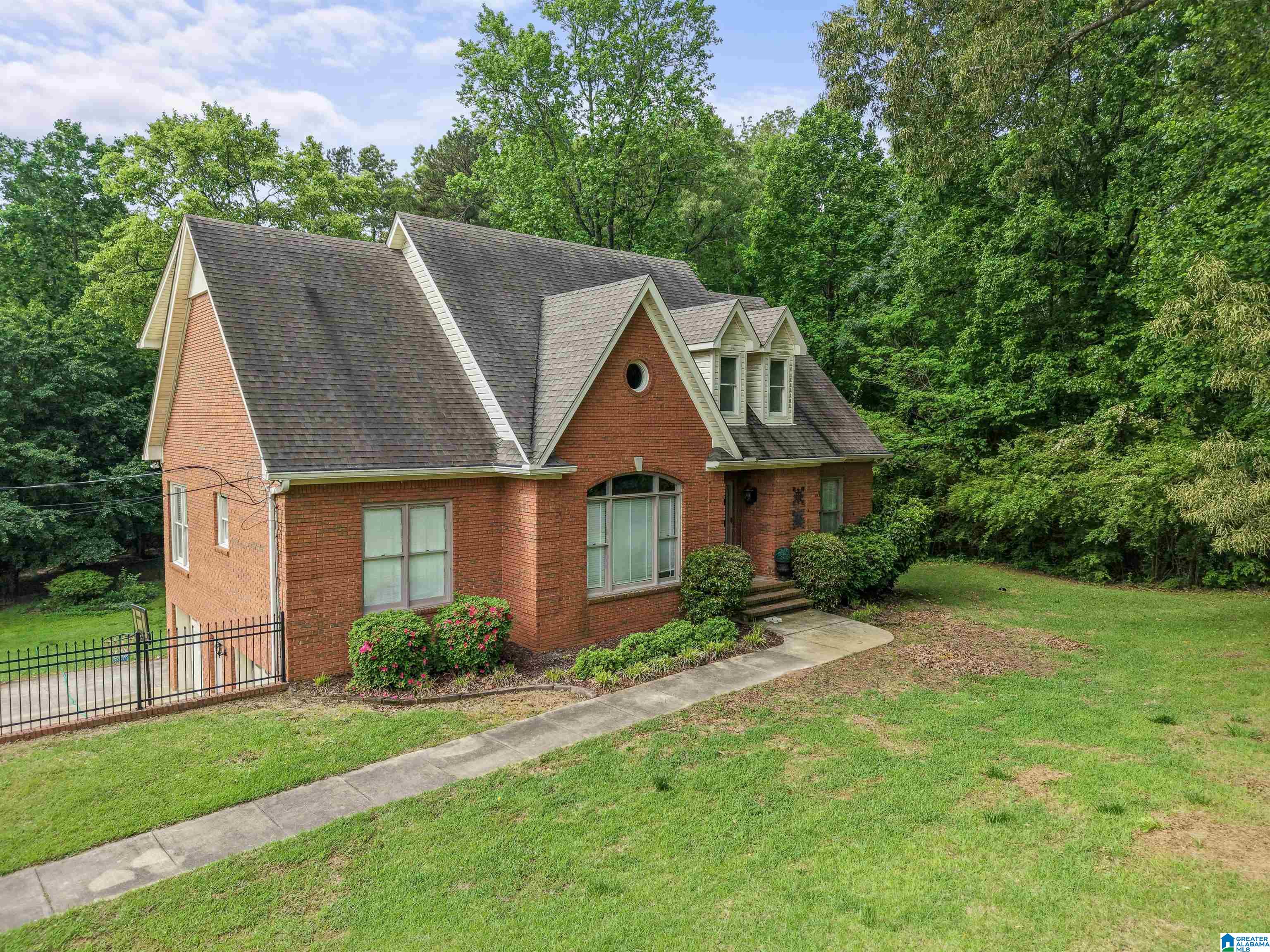 7739 LILES LANE