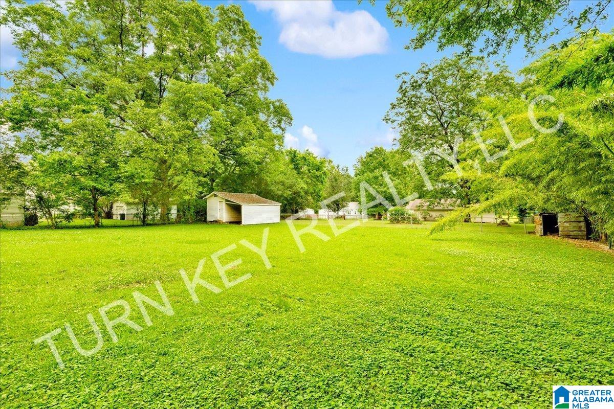 521 CRUMLEY CHAPEL ROAD Unit B