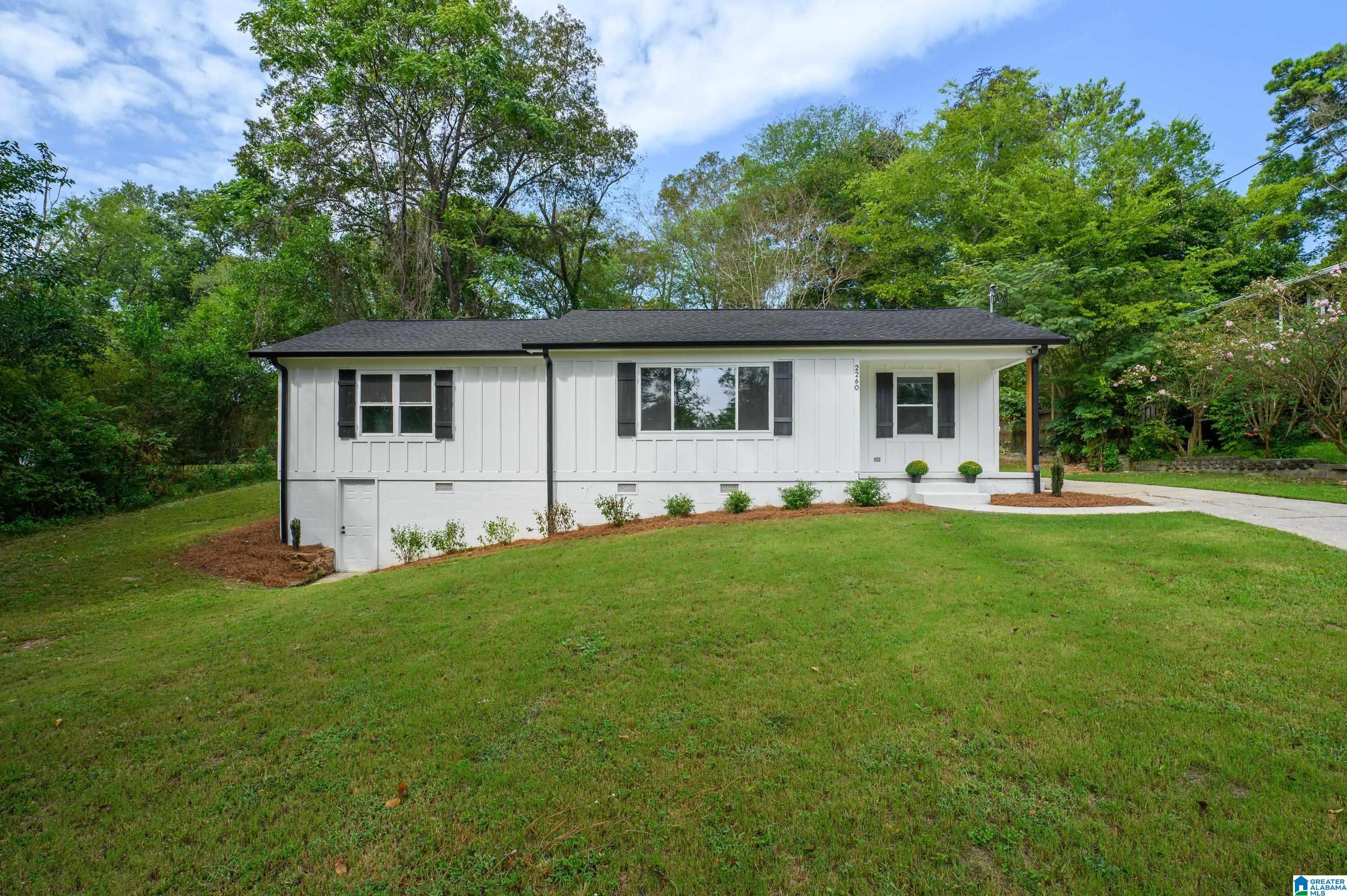 2260 PINE LANE