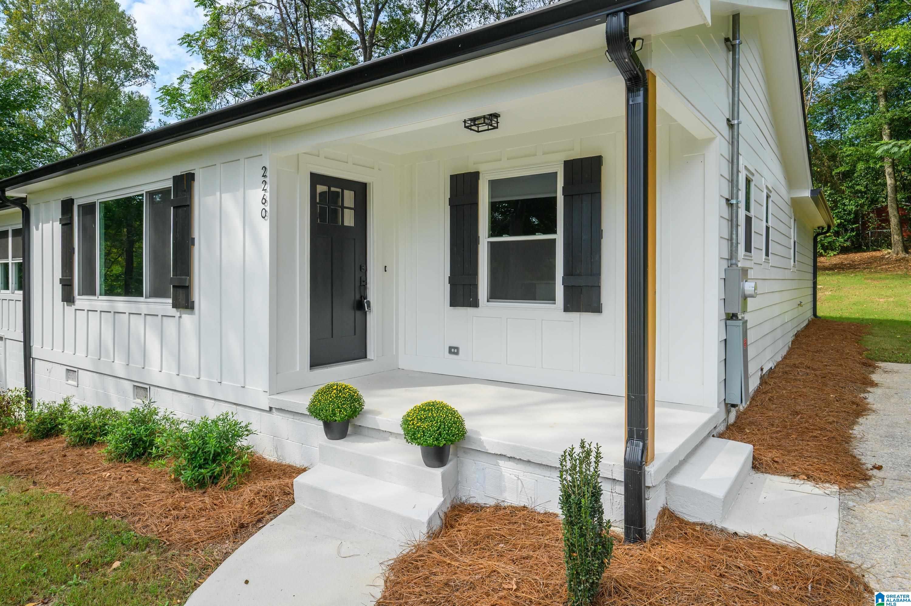 2260 PINE LANE