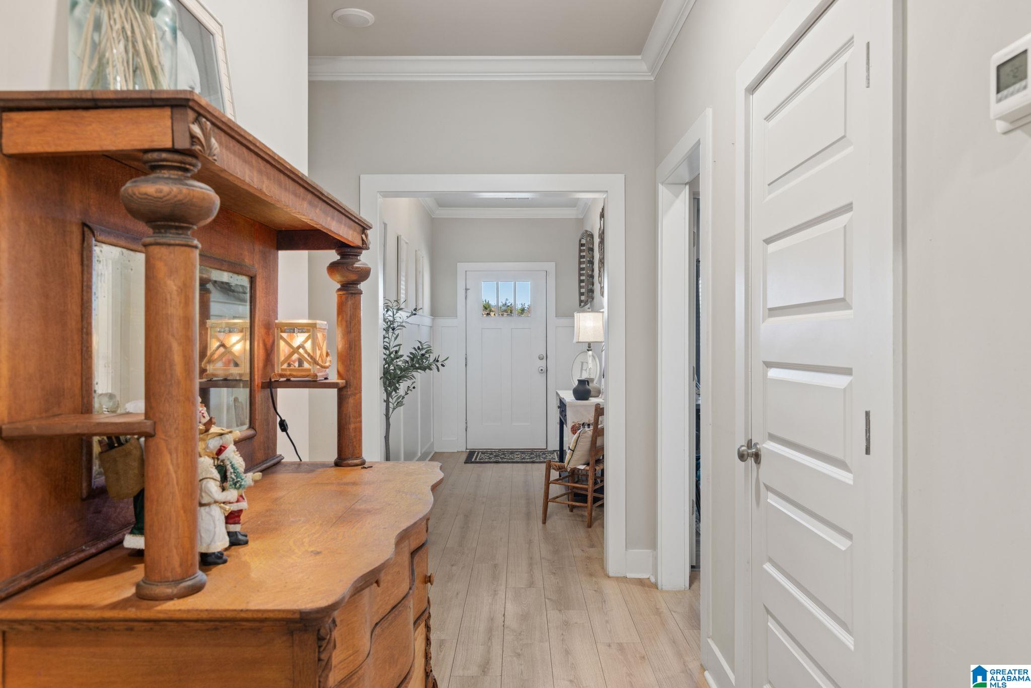 1834 SE LOEBNER LANE