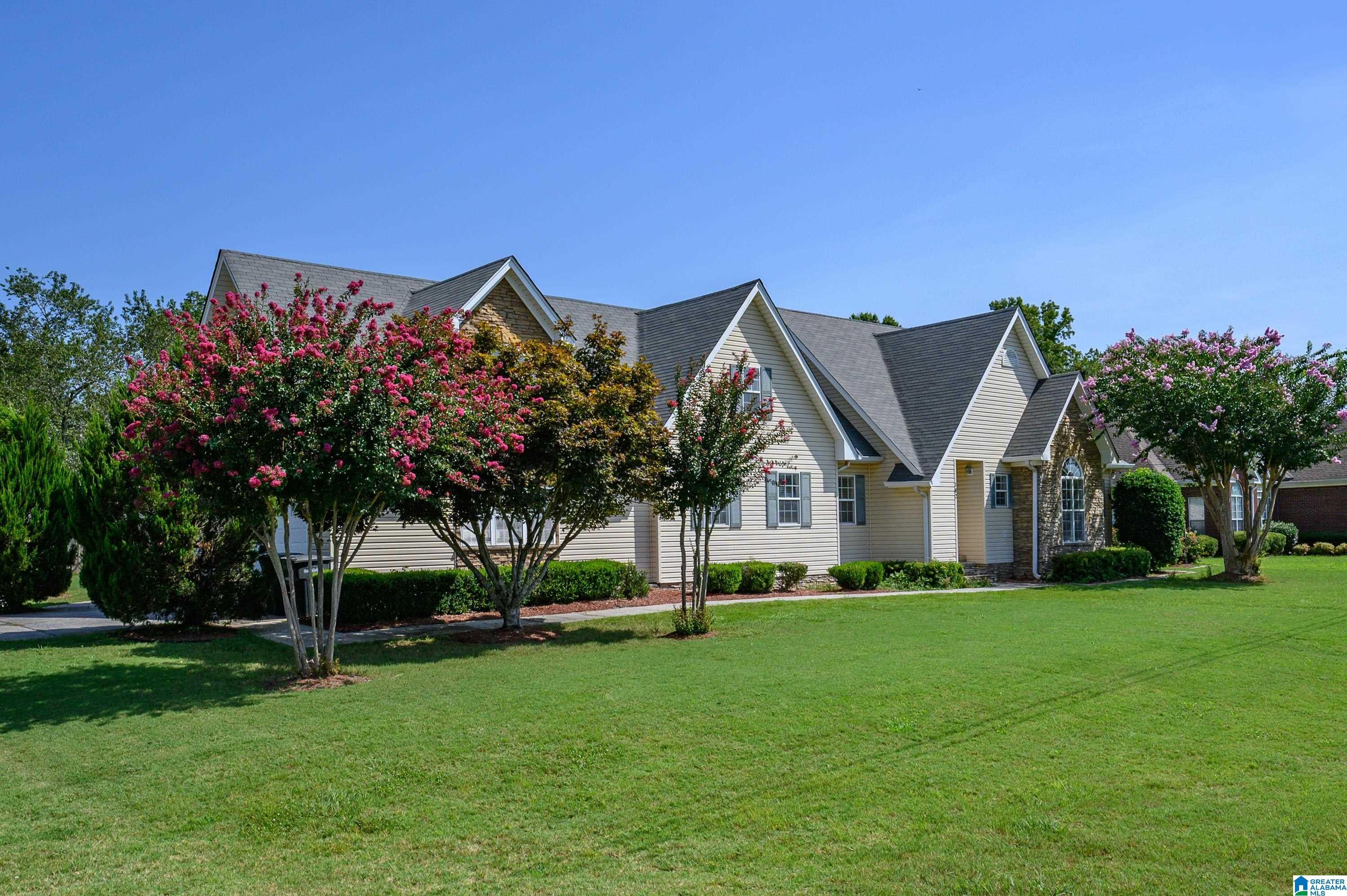 182 COTTON CIRCLE