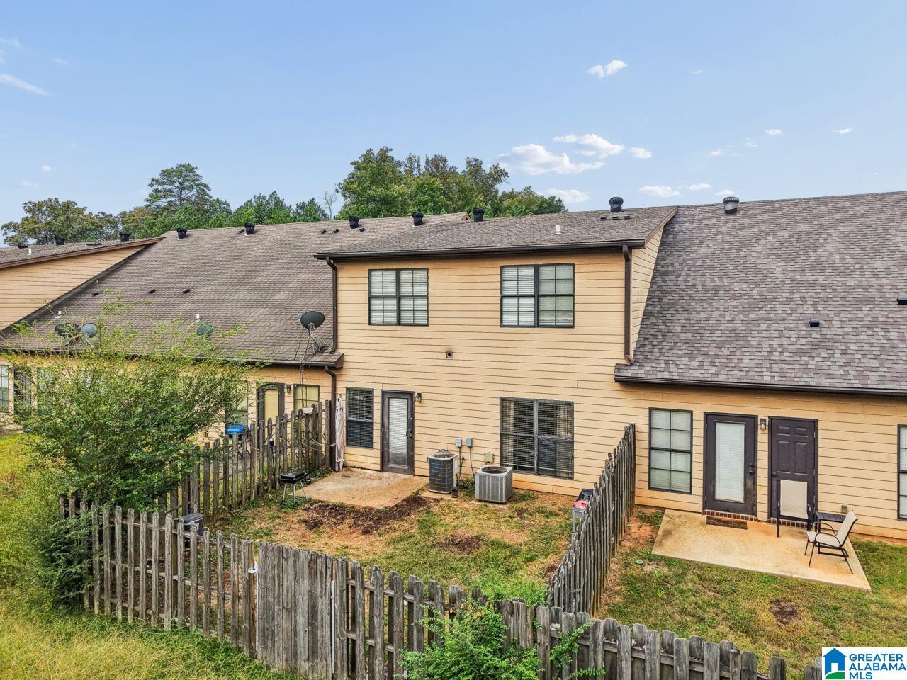 5195 STERLING GLEN DRIVE