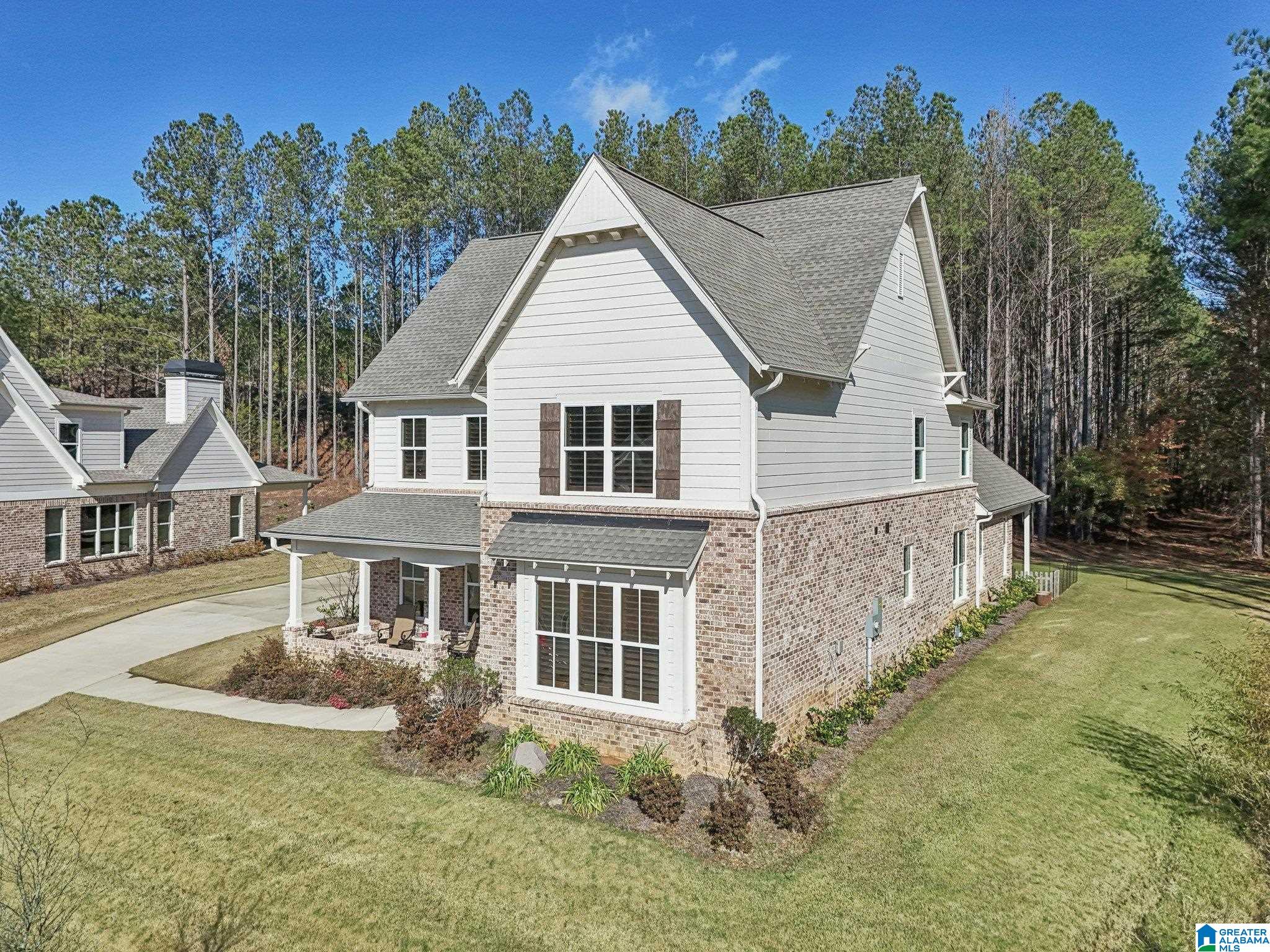 1122 DUNSMORE DRIVE