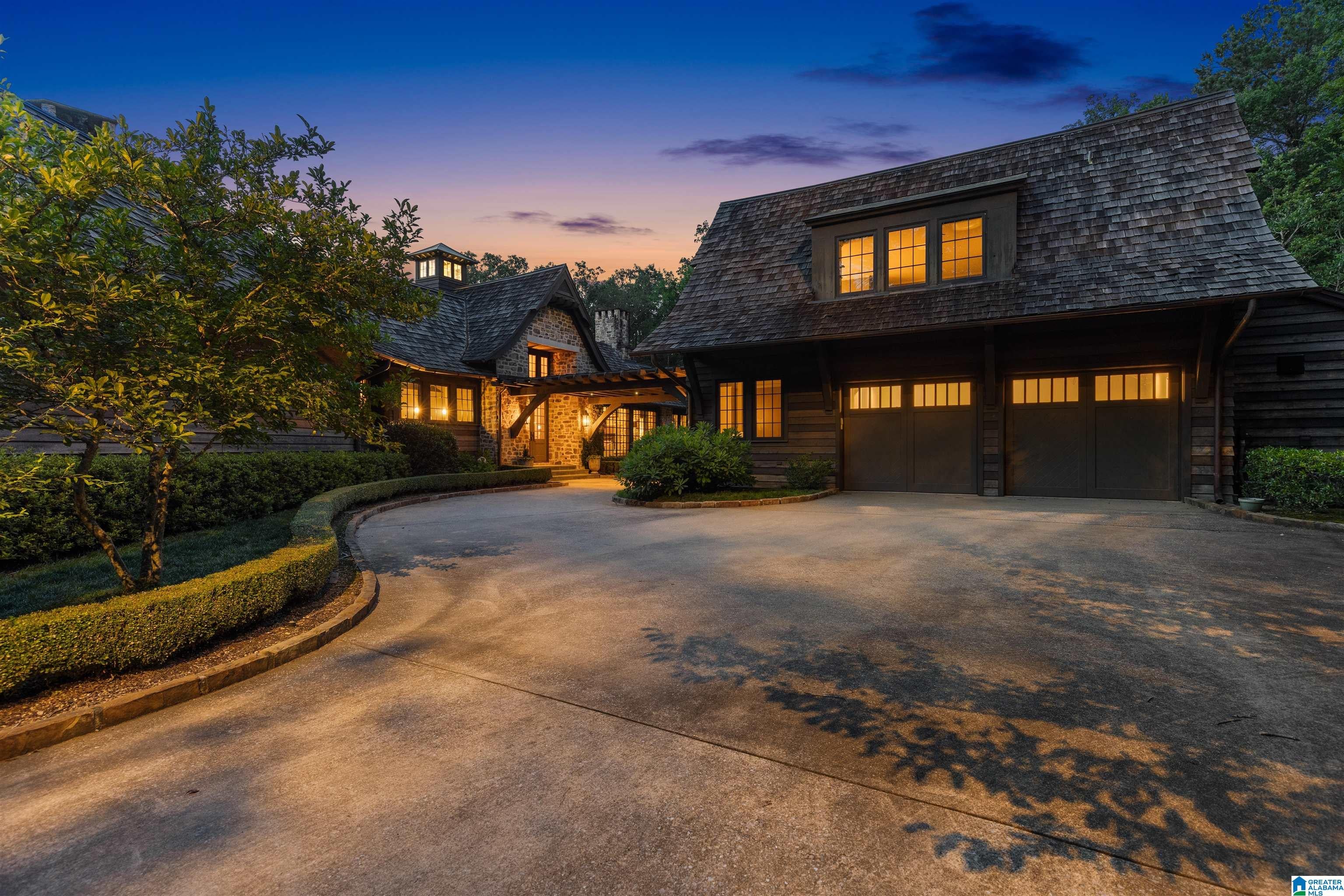 8715 SHADES FALLS WAY
