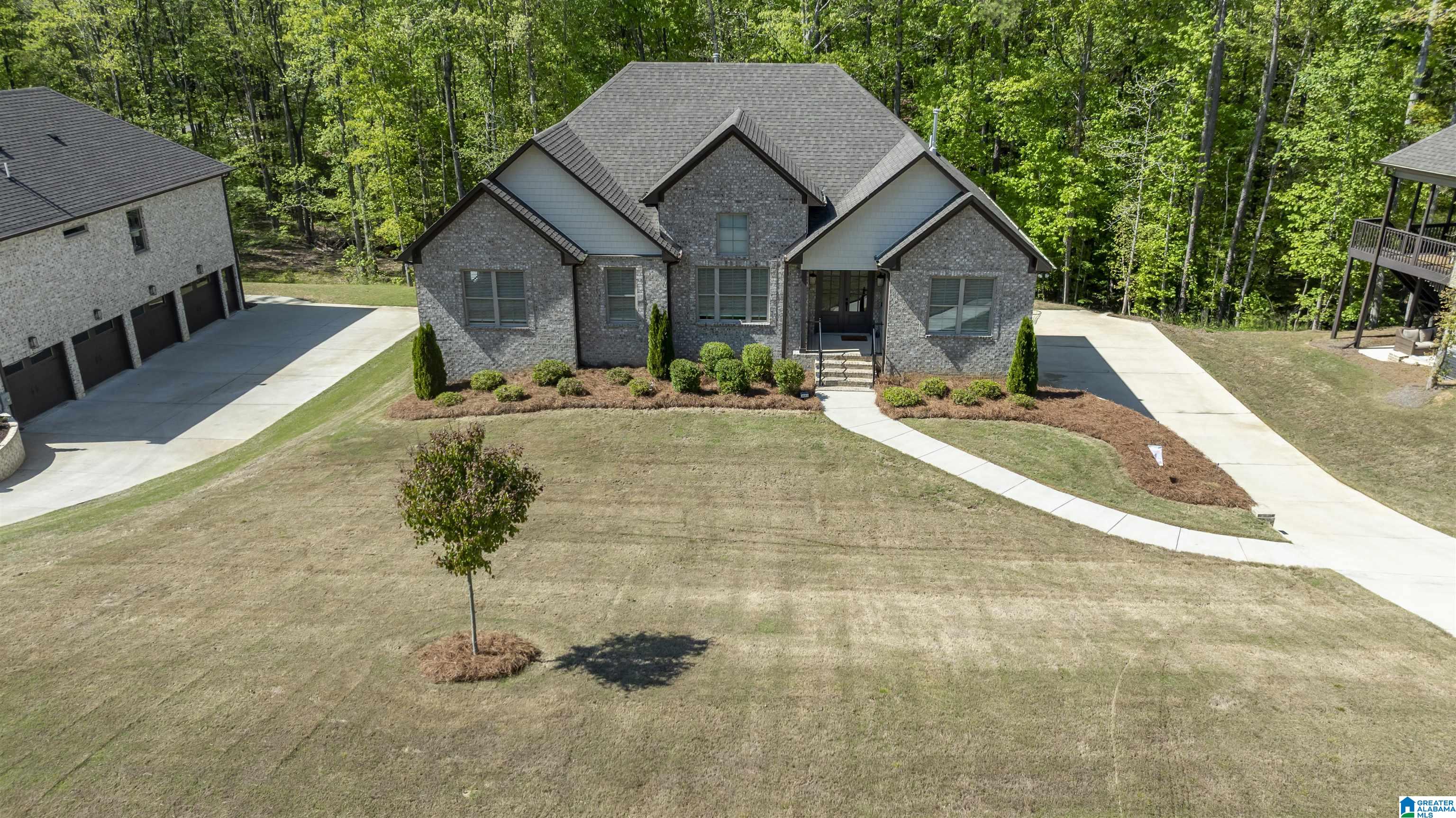 2093 GREY OAKS TERRACE