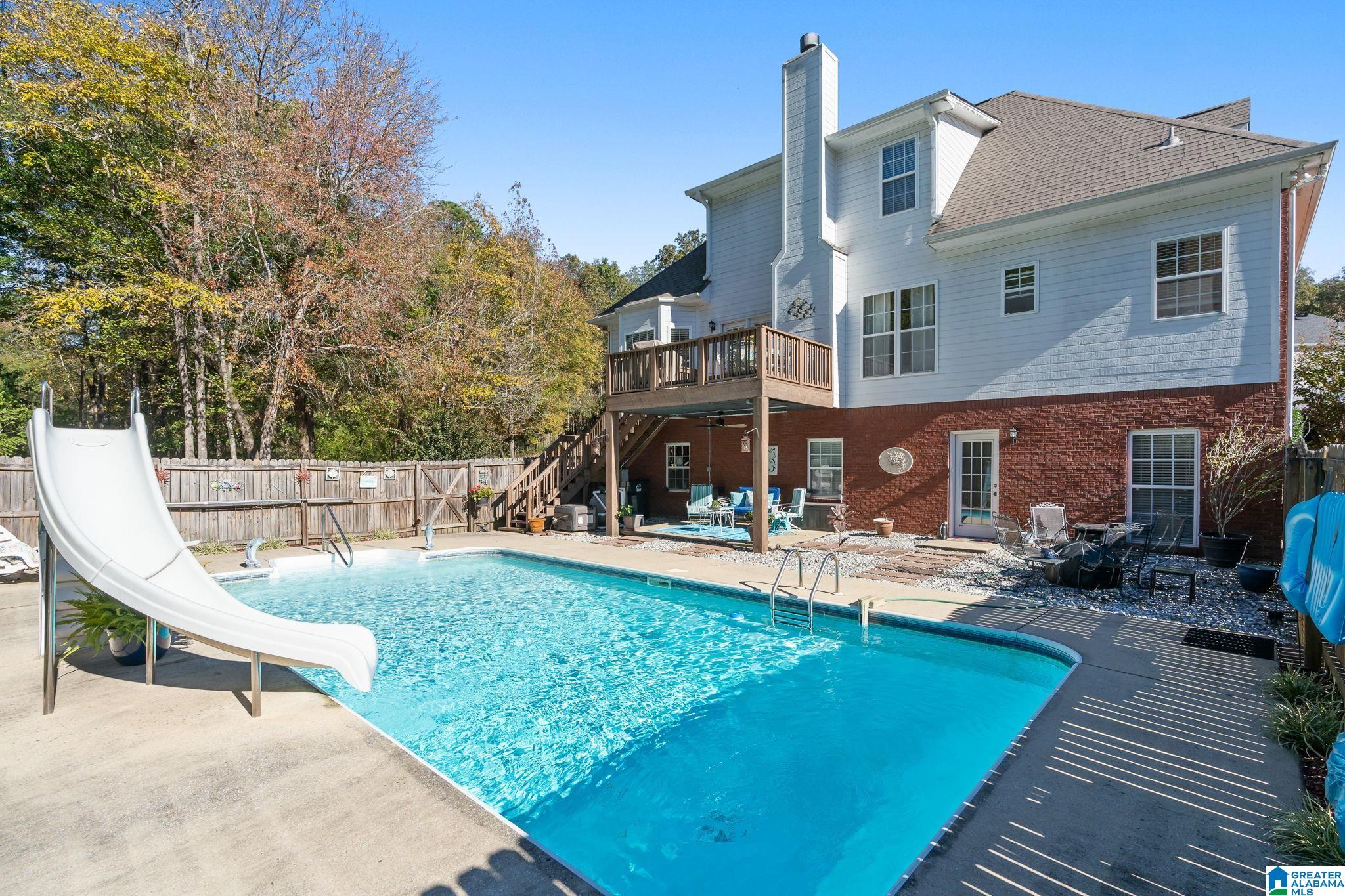 240 SILVERLEAF DRIVE