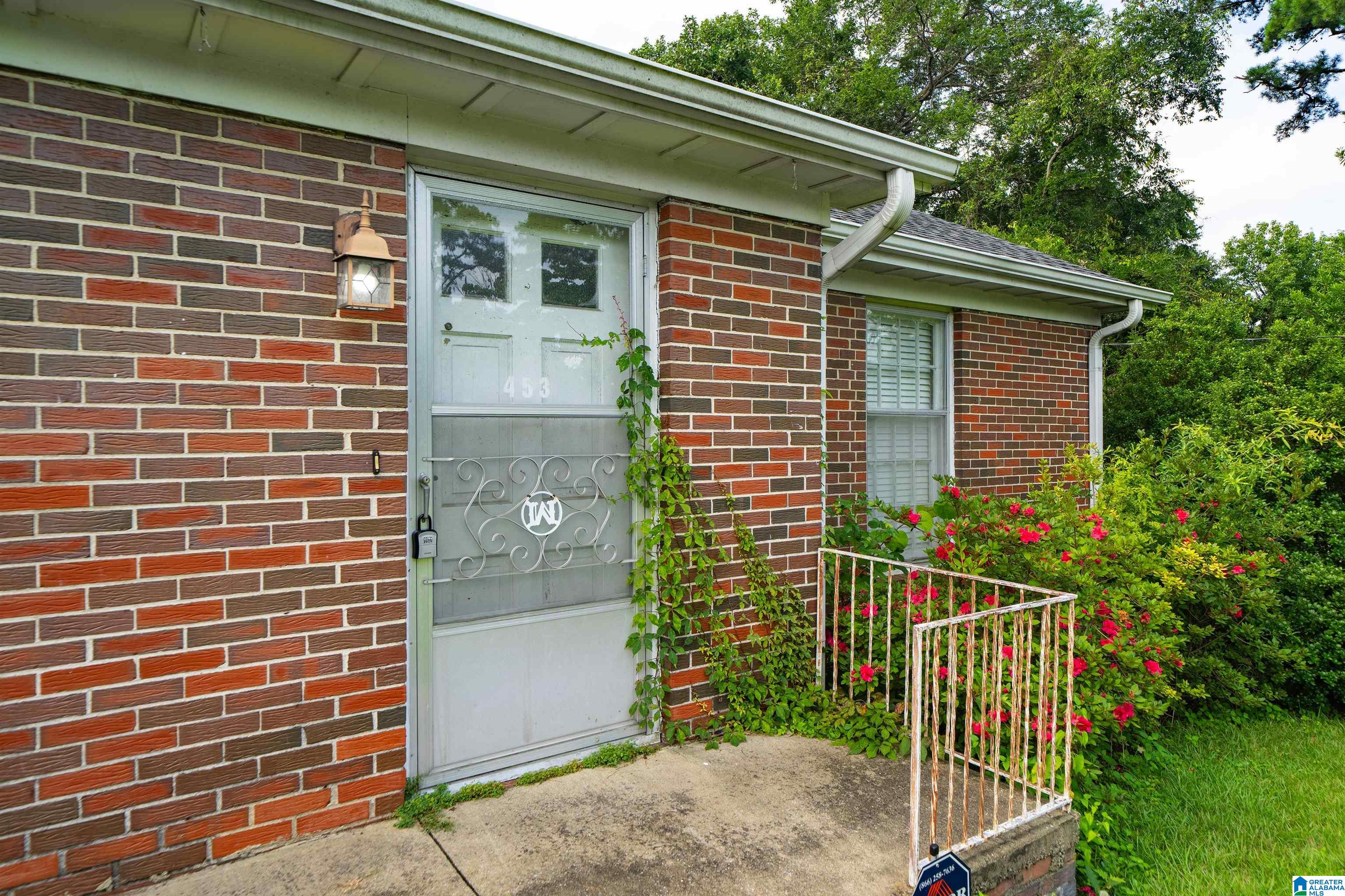 453 SUNHILL ROAD NW