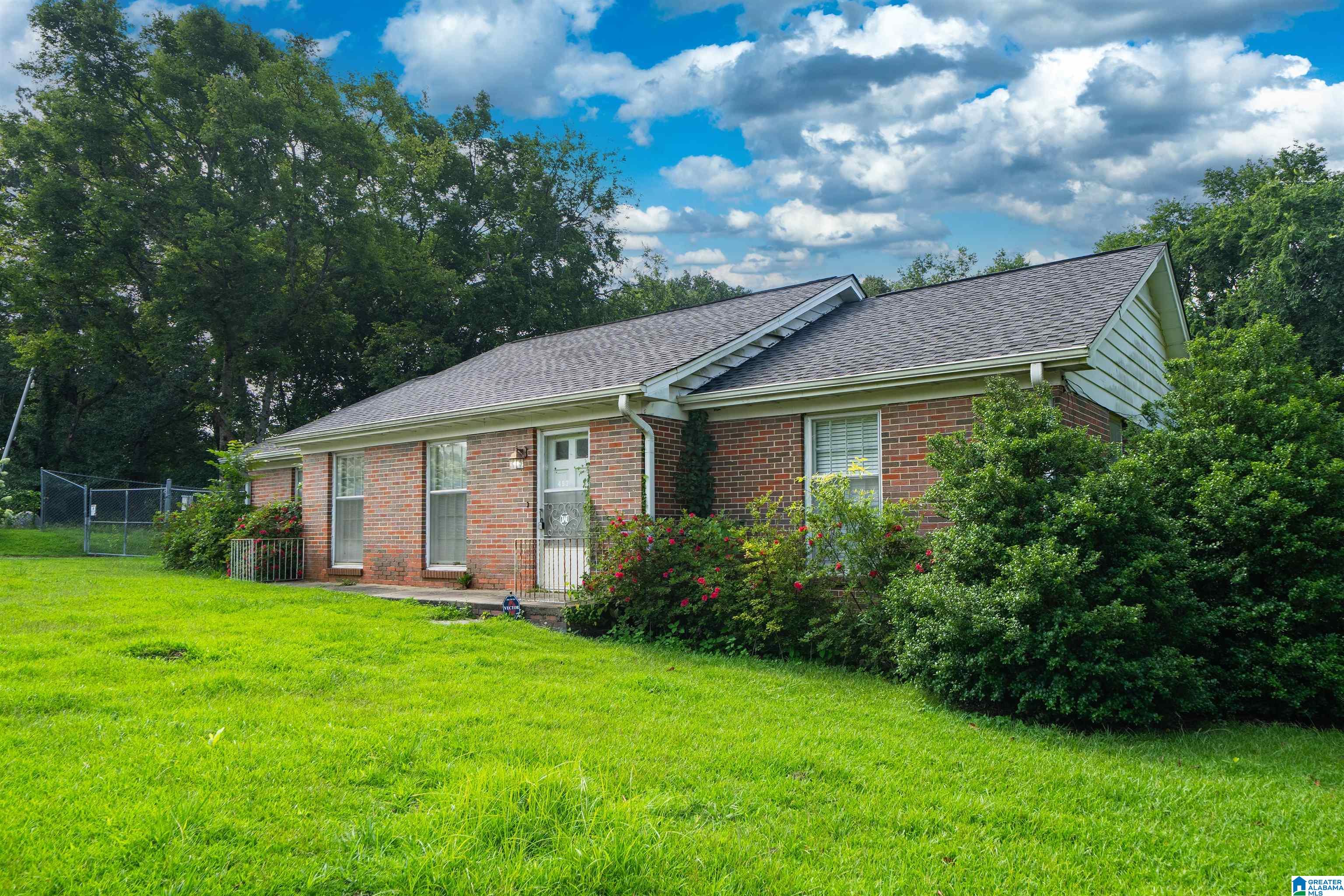 453 SUNHILL ROAD NW