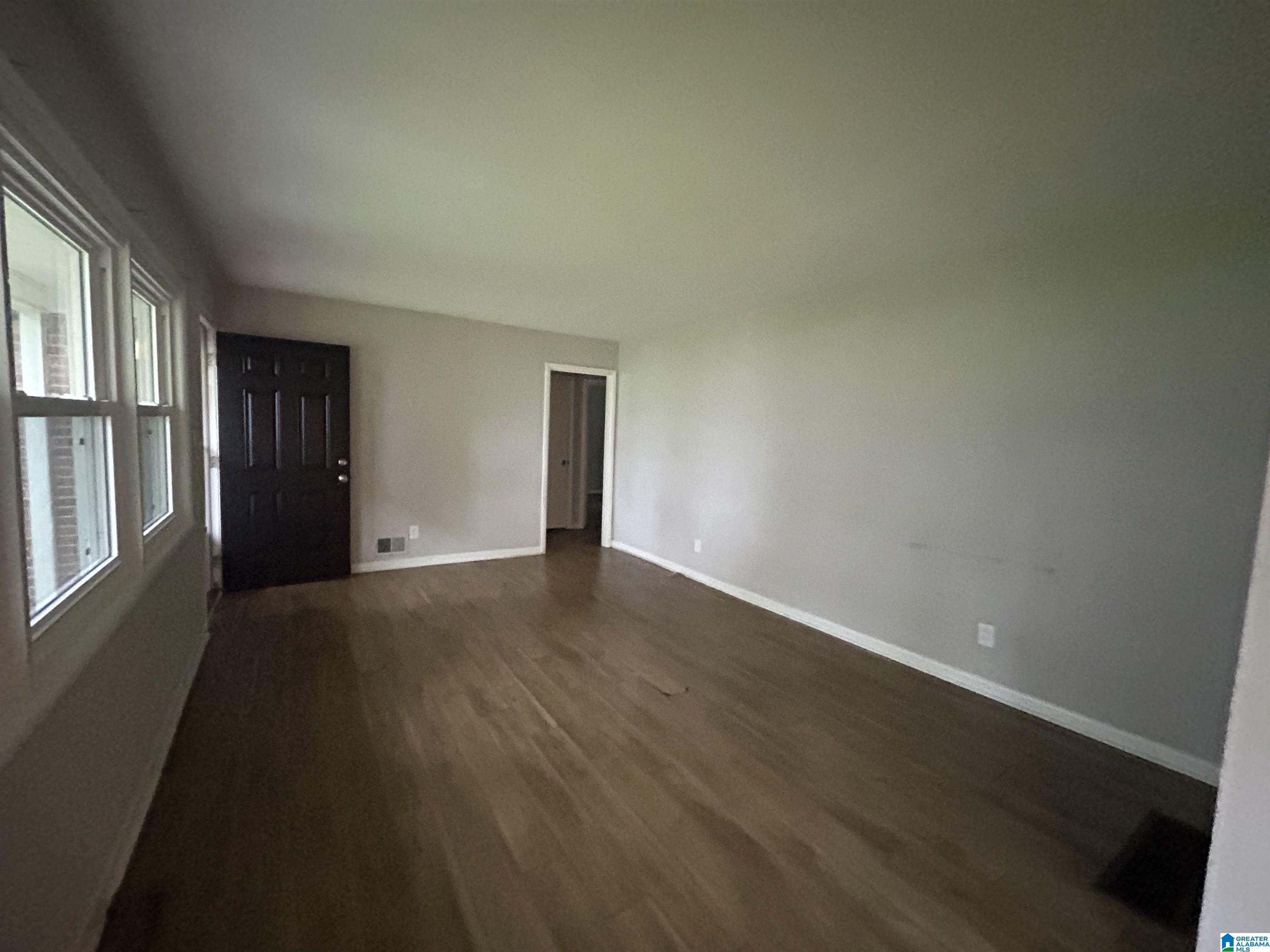 407 GLYNN DRIVE