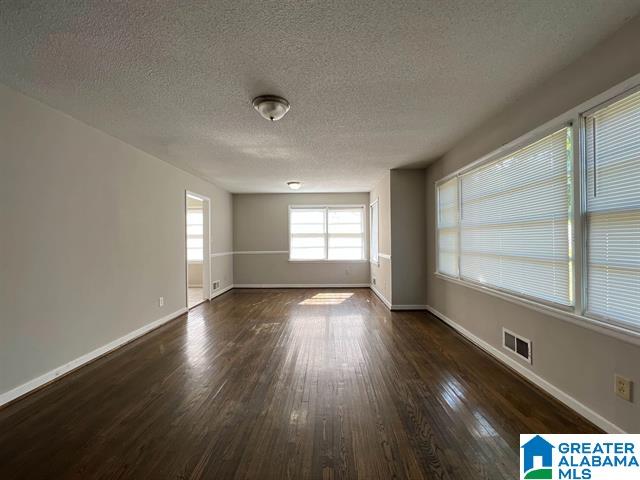 2628 NE 1ST STREET NE