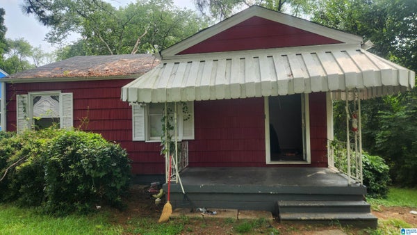 11 WILKES CIR, MIDFIELD, AL 35228 - Image d3ce491890c8aac725489fbd6d07a3cf/514813714