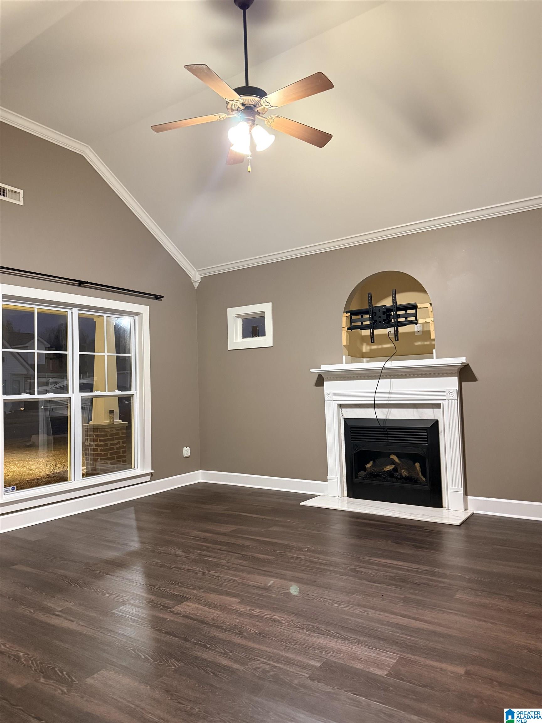 185 CREEKSTONE TRAIL