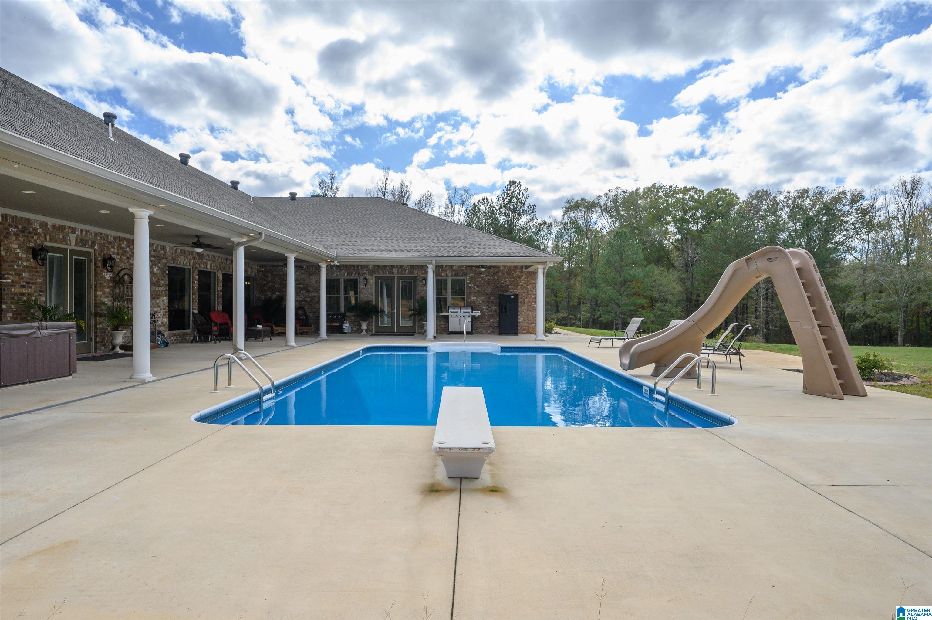 4550 NEWBOLD ROAD