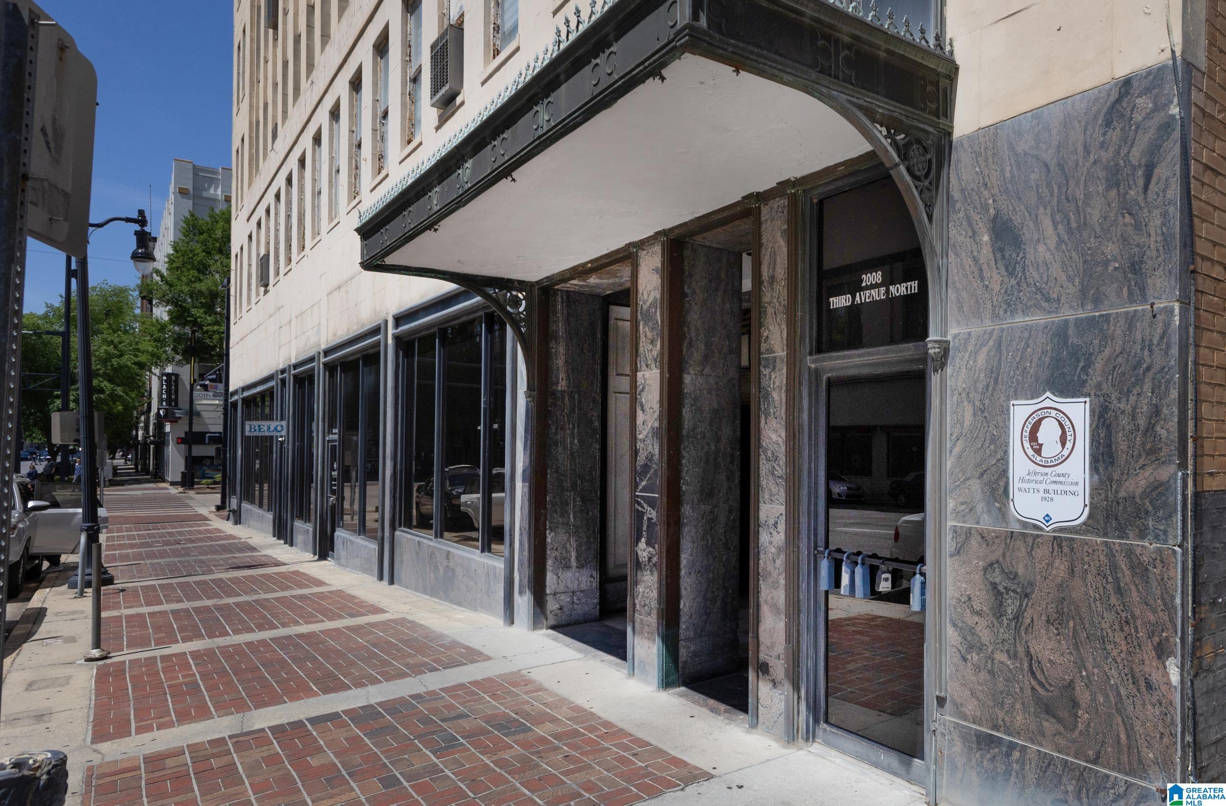 2008 3RD AVENUE N 8D