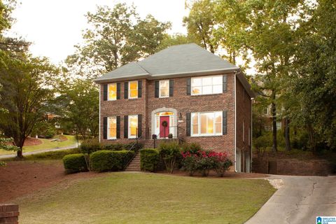 728 KENDALL DRIVE VESTAVIA HILLS AL 35226