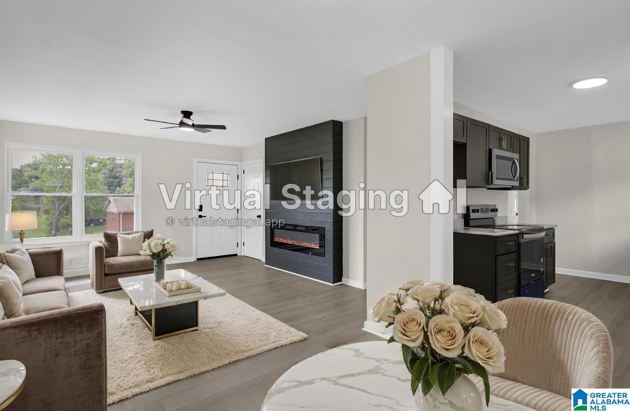 821 WESTFIELD DRIVE