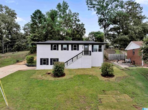 821 WESTFIELD DRIVE FAIRFIELD AL 35064