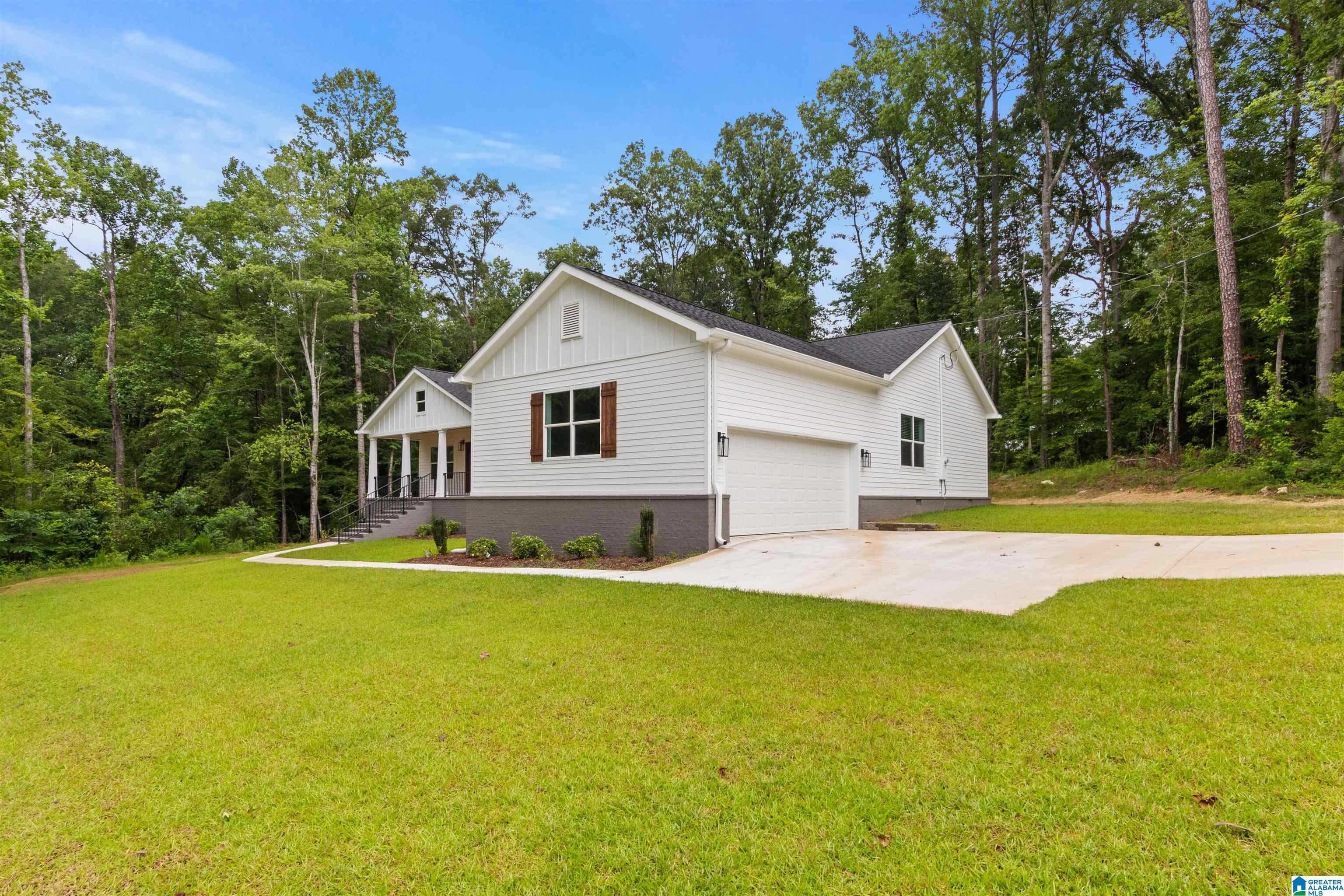 3904 SPRINGHILL DRIVE