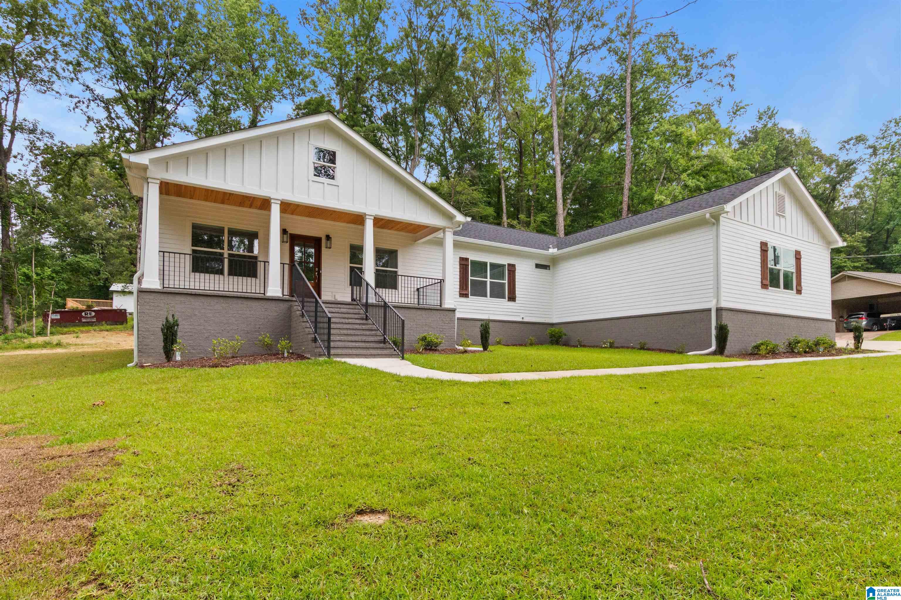 3904 SPRINGHILL DRIVE