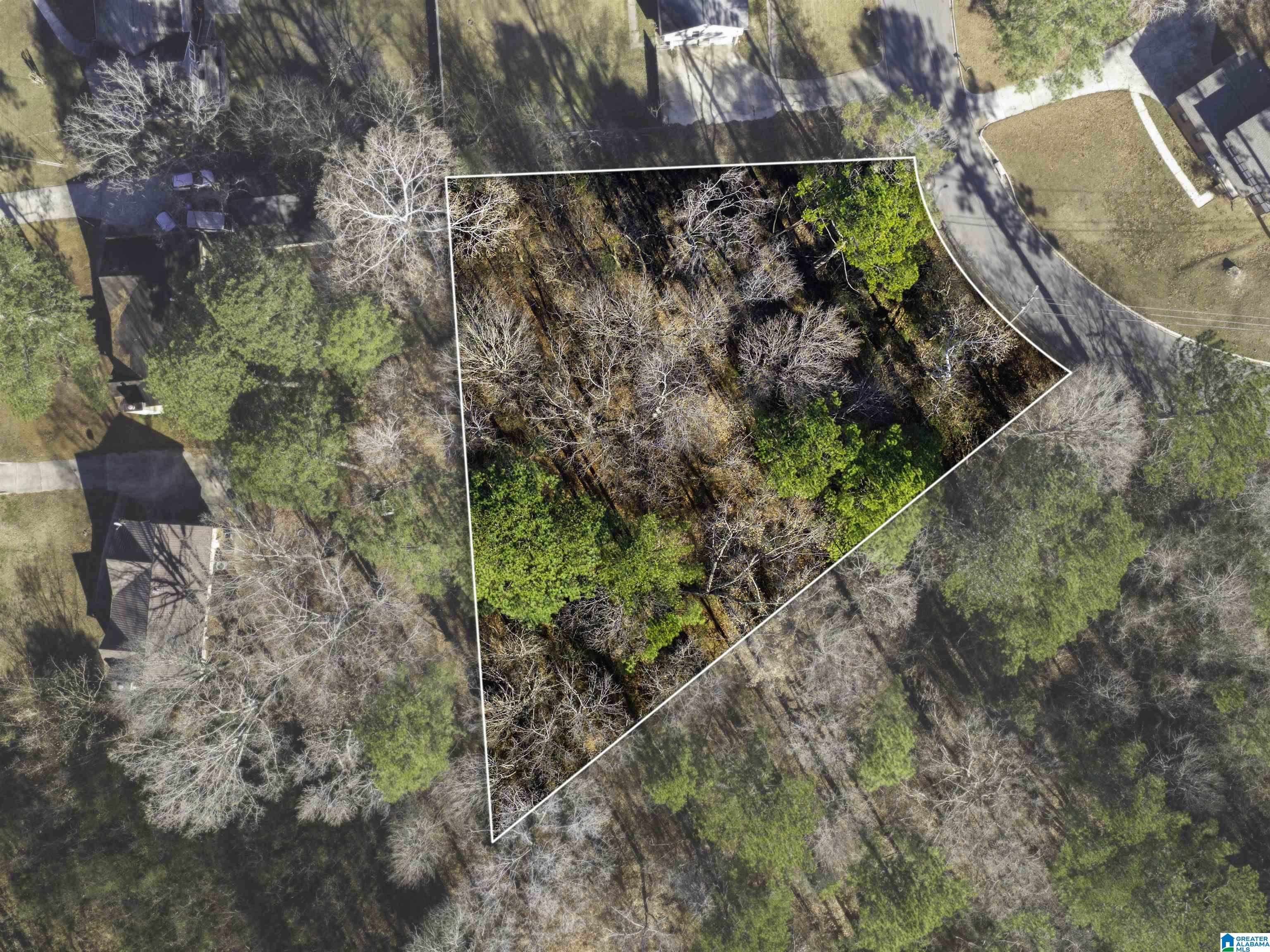 Photo 1 of 22 — 555 EASTBROOK DRIVE 12, BIRMINGHAM, AL 35215