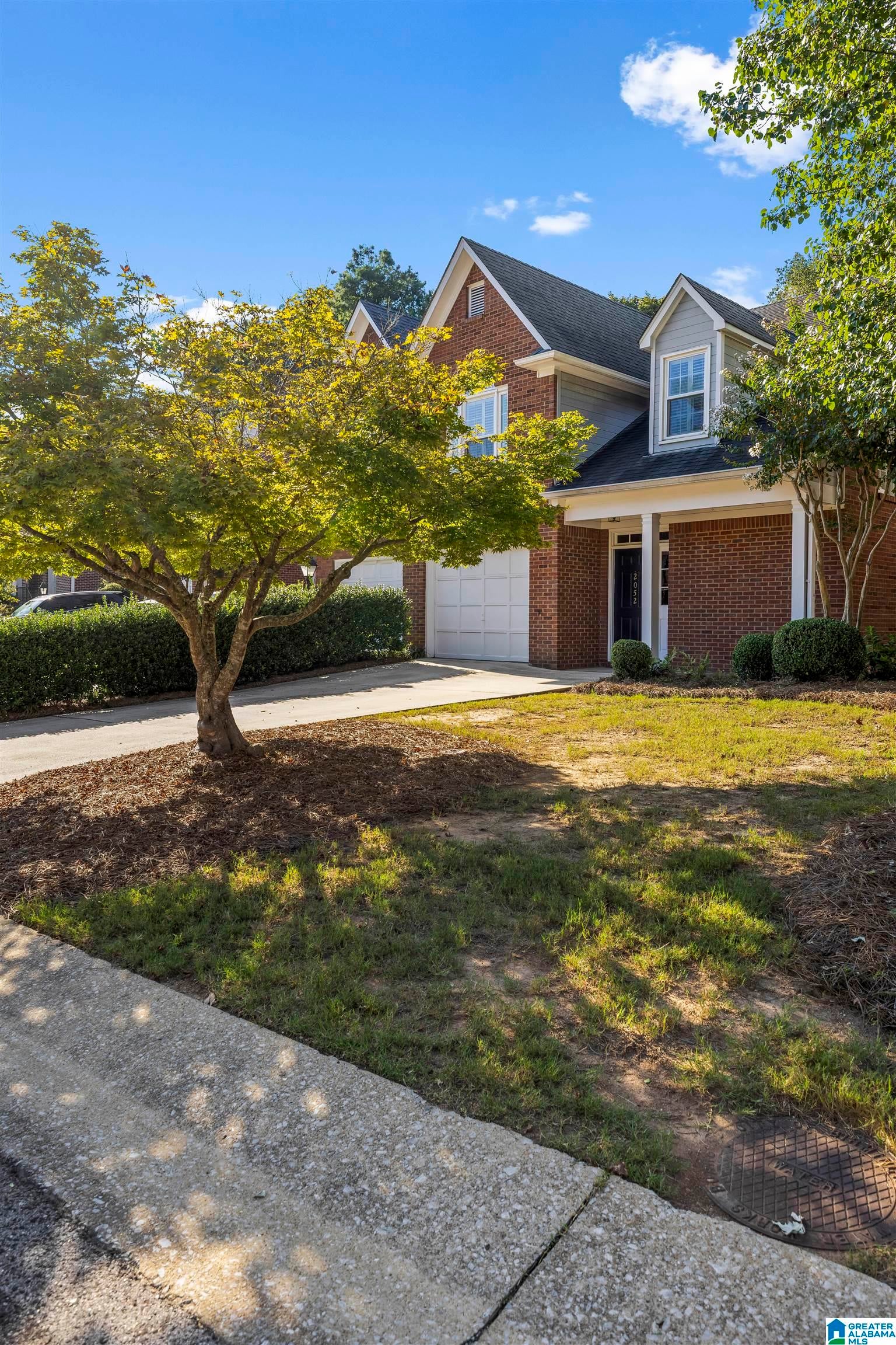 2052 STONE BROOK DRIVE