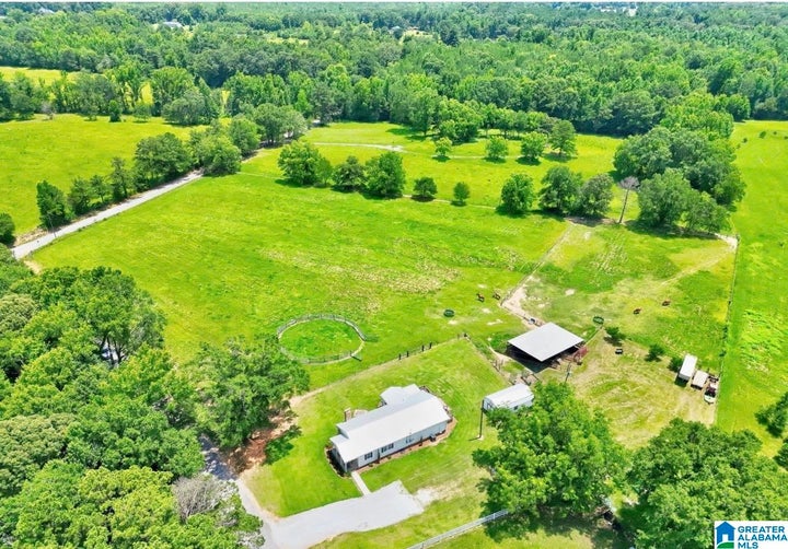 Photo 1 of 37 — 291 COUNTY ROAD 729, JEMISON, AL 35085