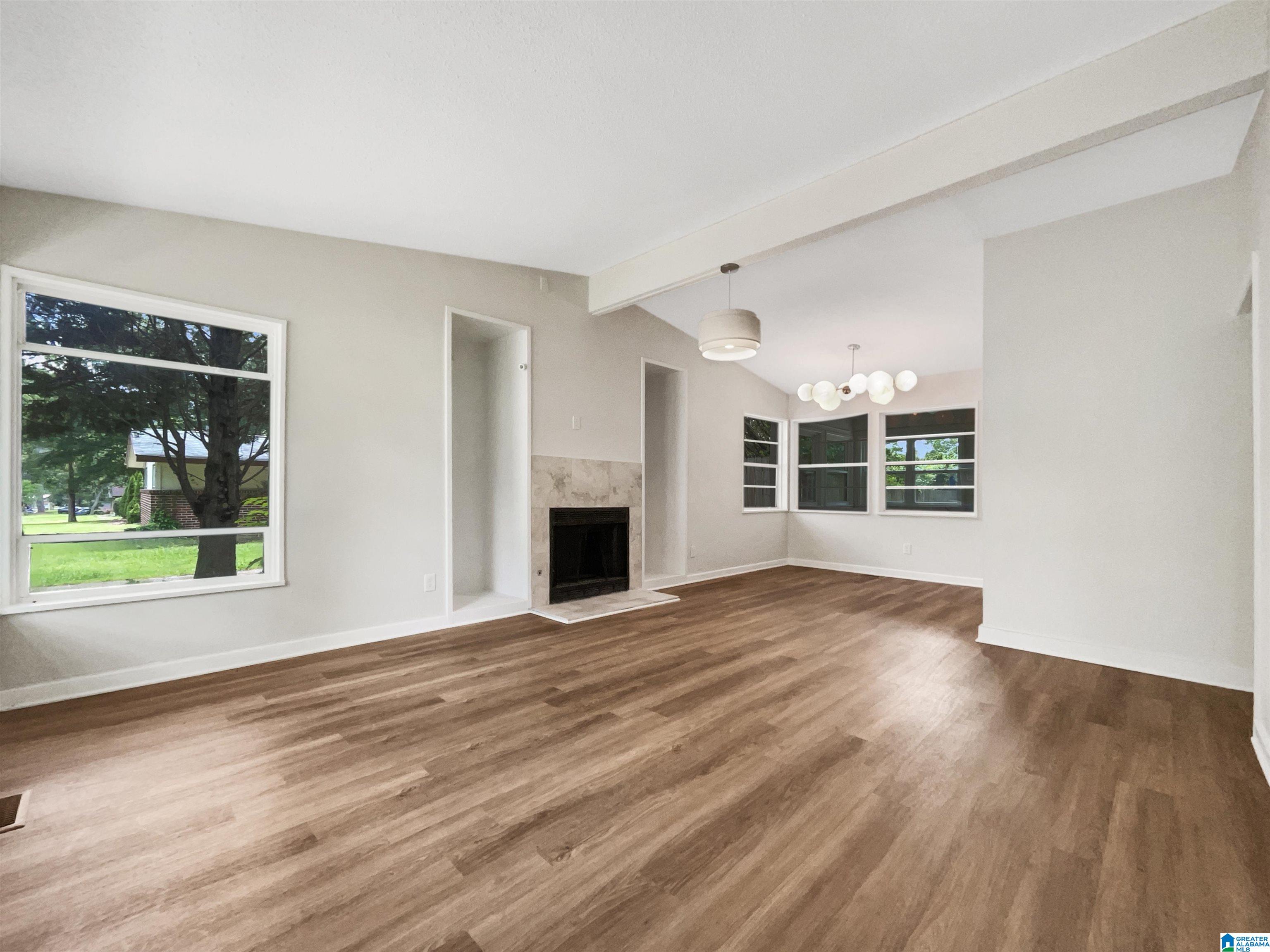 128 WOODSIDE DRIVE