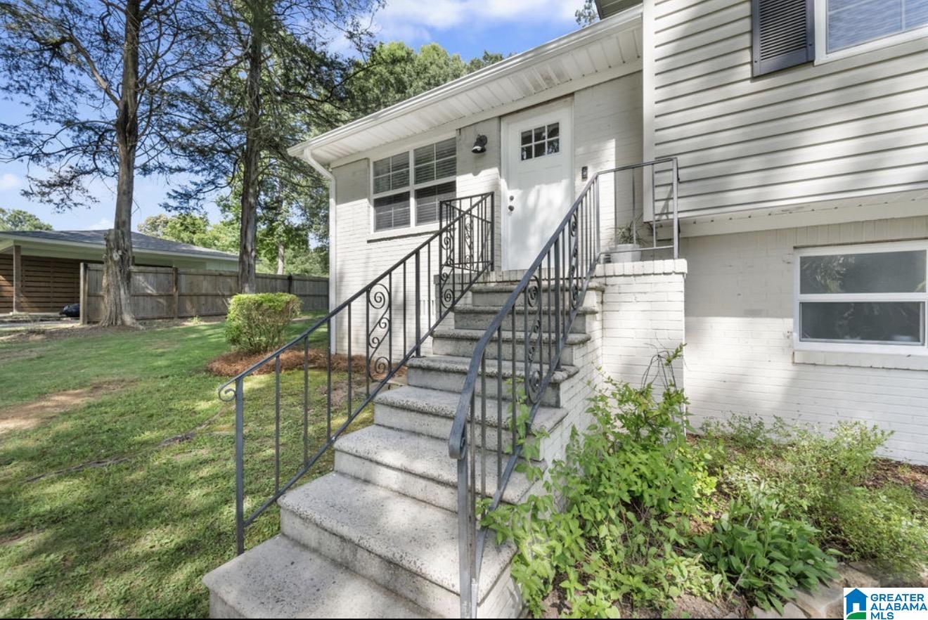 408 5TH STREET N