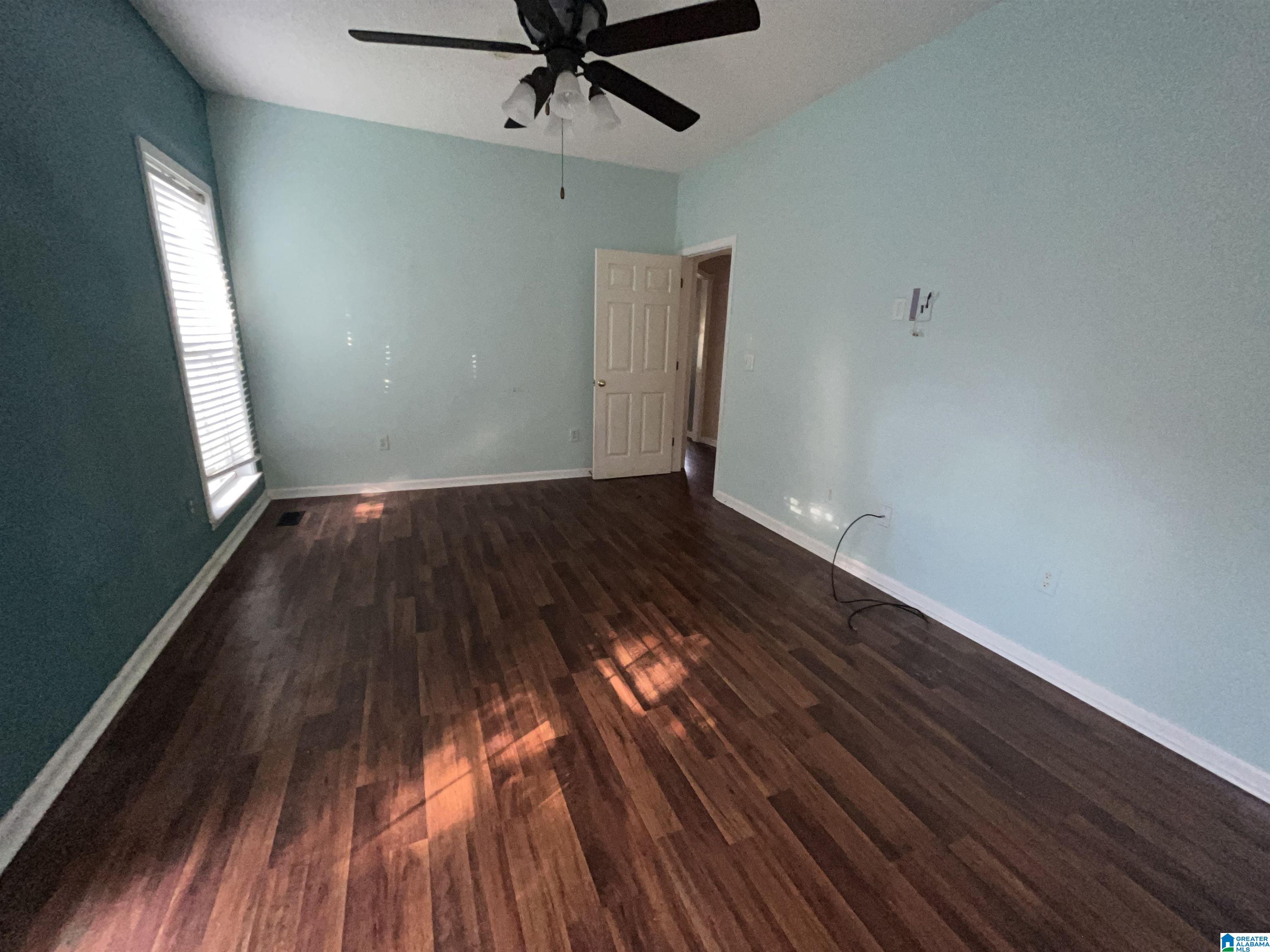 104 KENTWOOD TRAIL CIRCLE