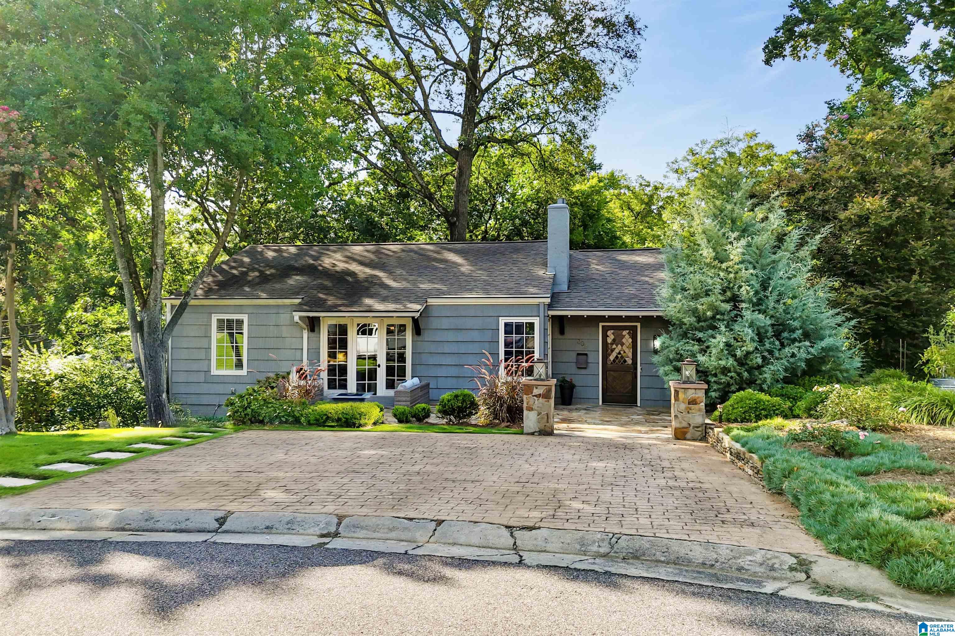 802 WINGATE CIRCLE