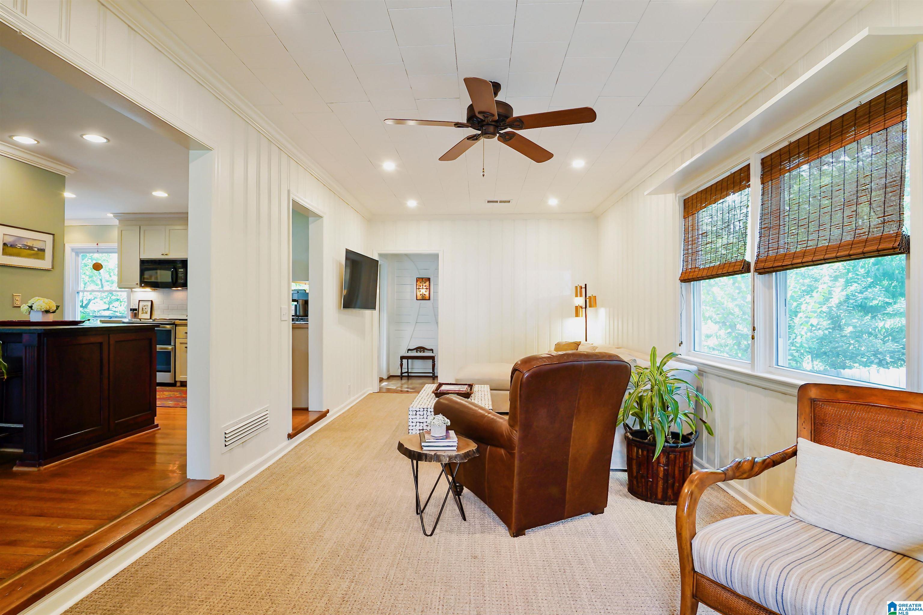 802 WINGATE CIRCLE