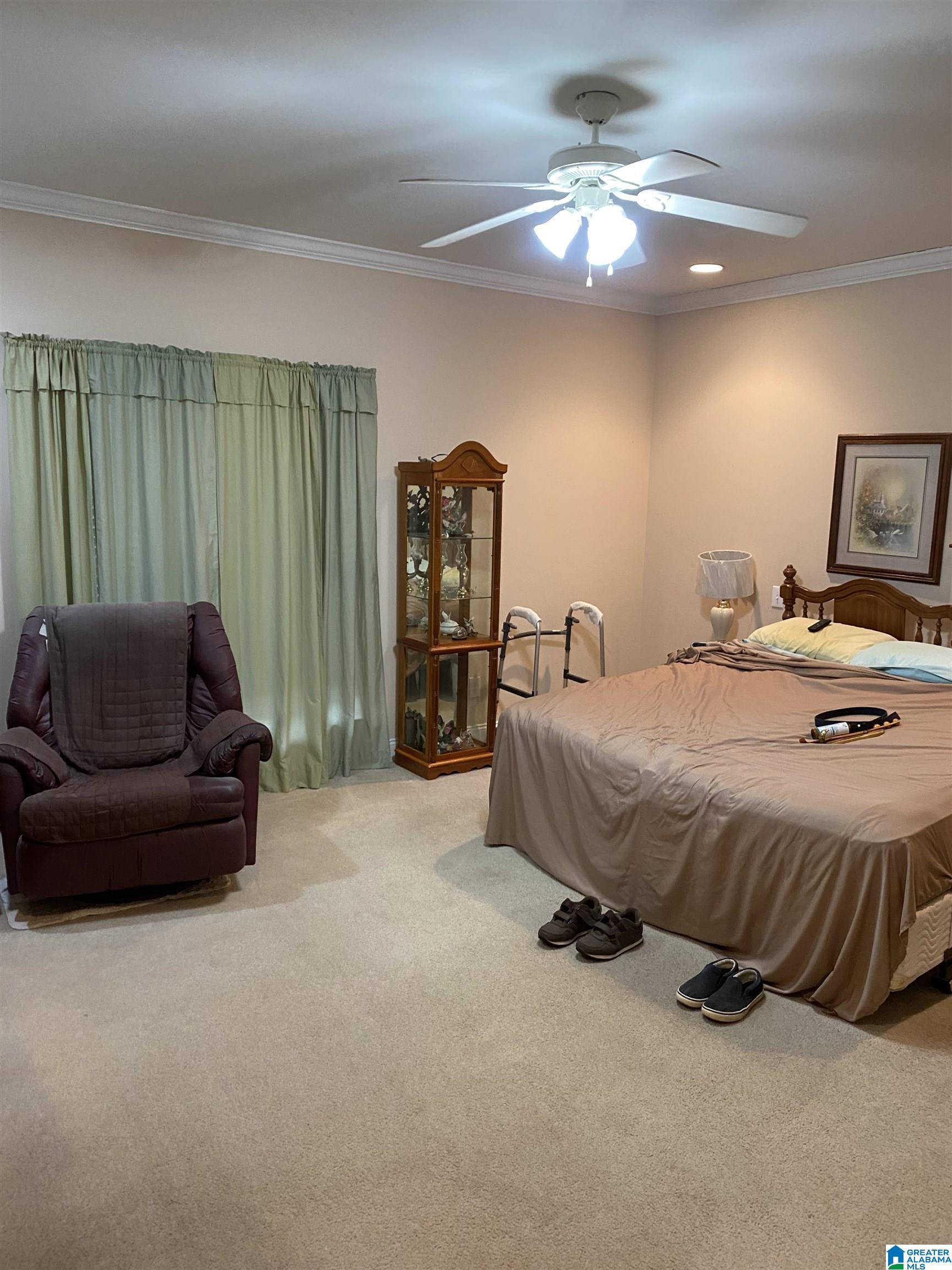 7658 HAPPY HOLLOW ROAD