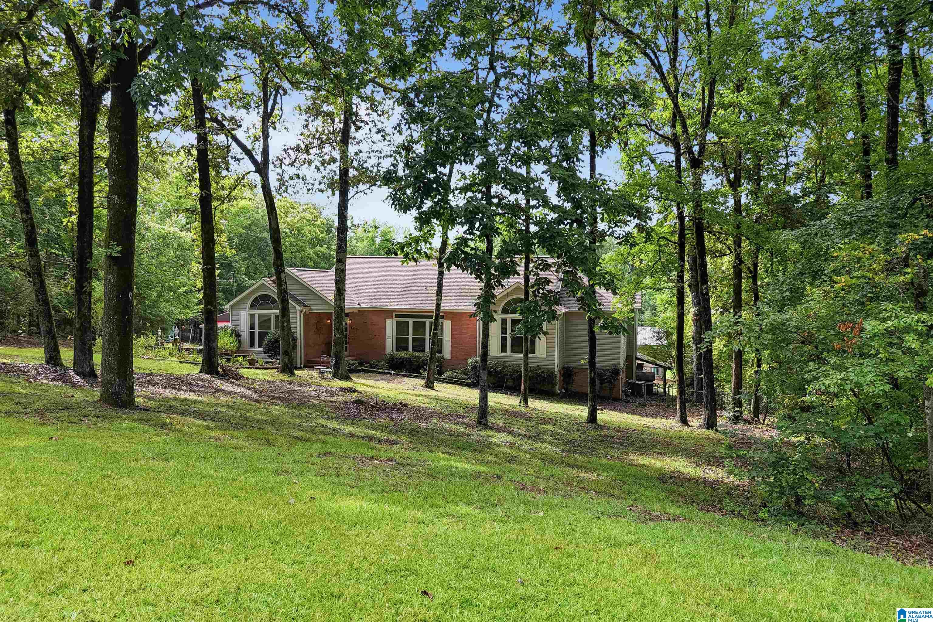 303 CHESTNUT LANE