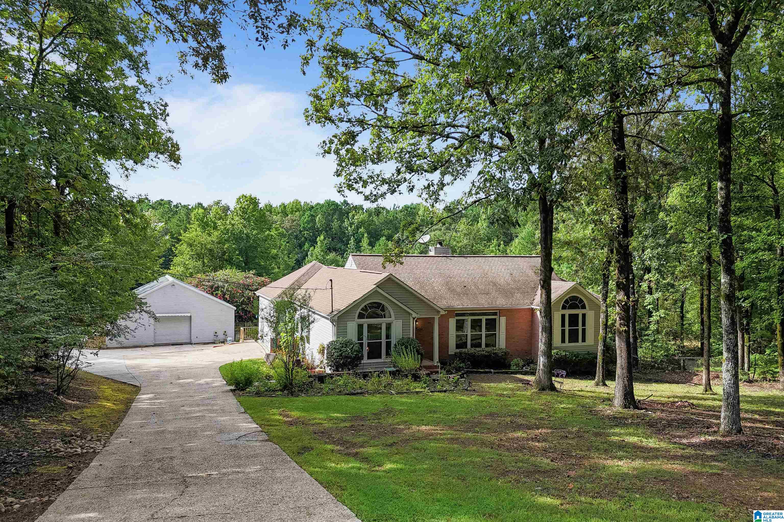 303 CHESTNUT LANE