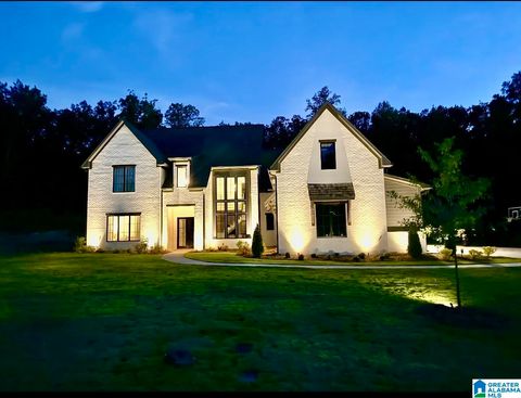 1768 GLASSCOTT TRAIL HOOVER AL 35226