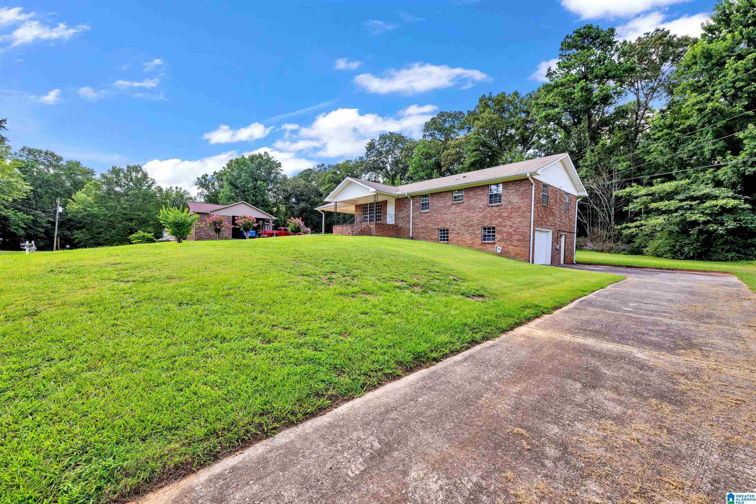 607 GREEN BOULEVARD