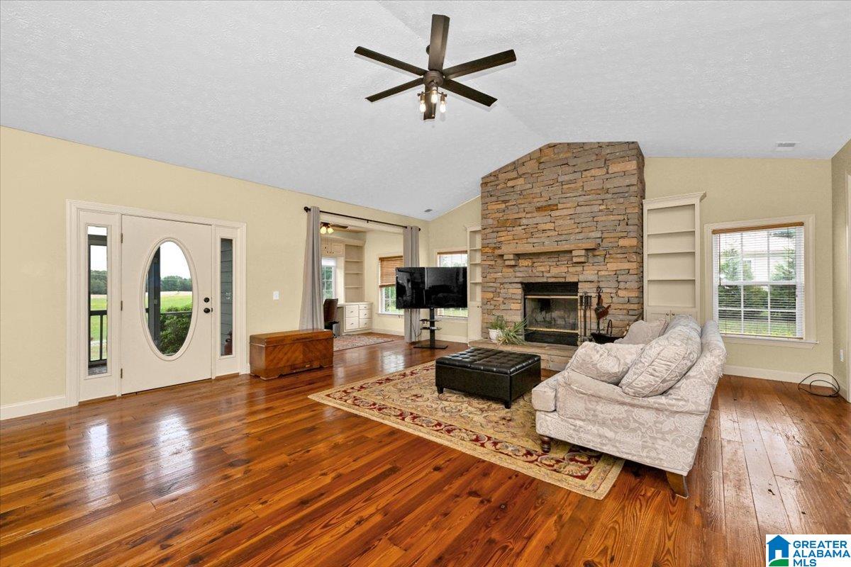 4608 COUNTY ROAD 522