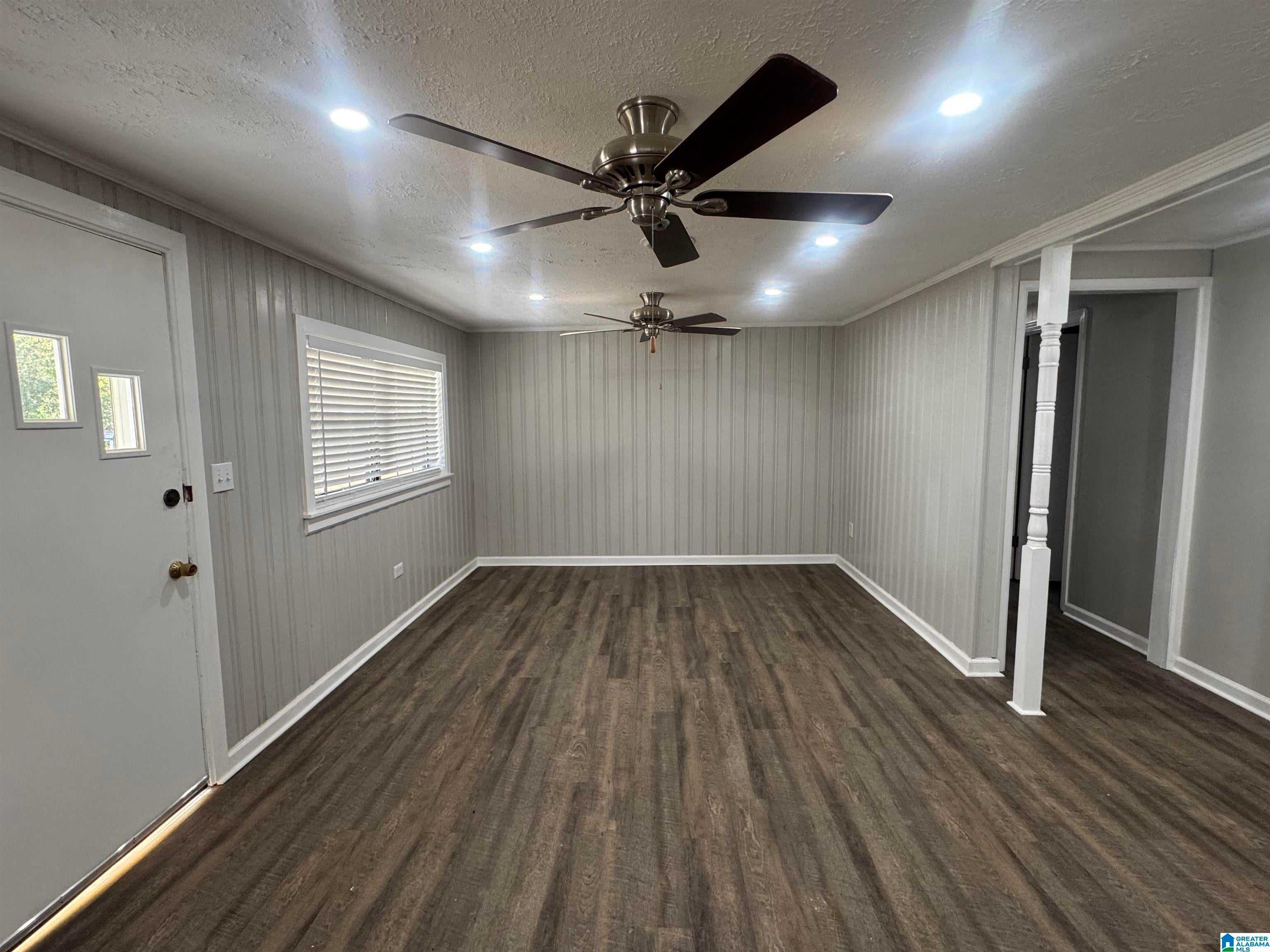 665 ROSEWOOD CIRCLE