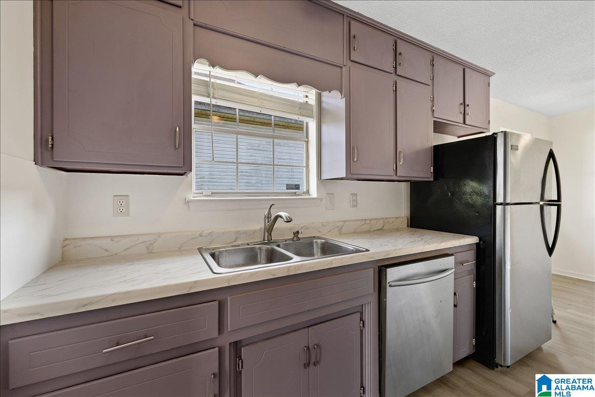 9577 EASTPOINTE CIRCLE