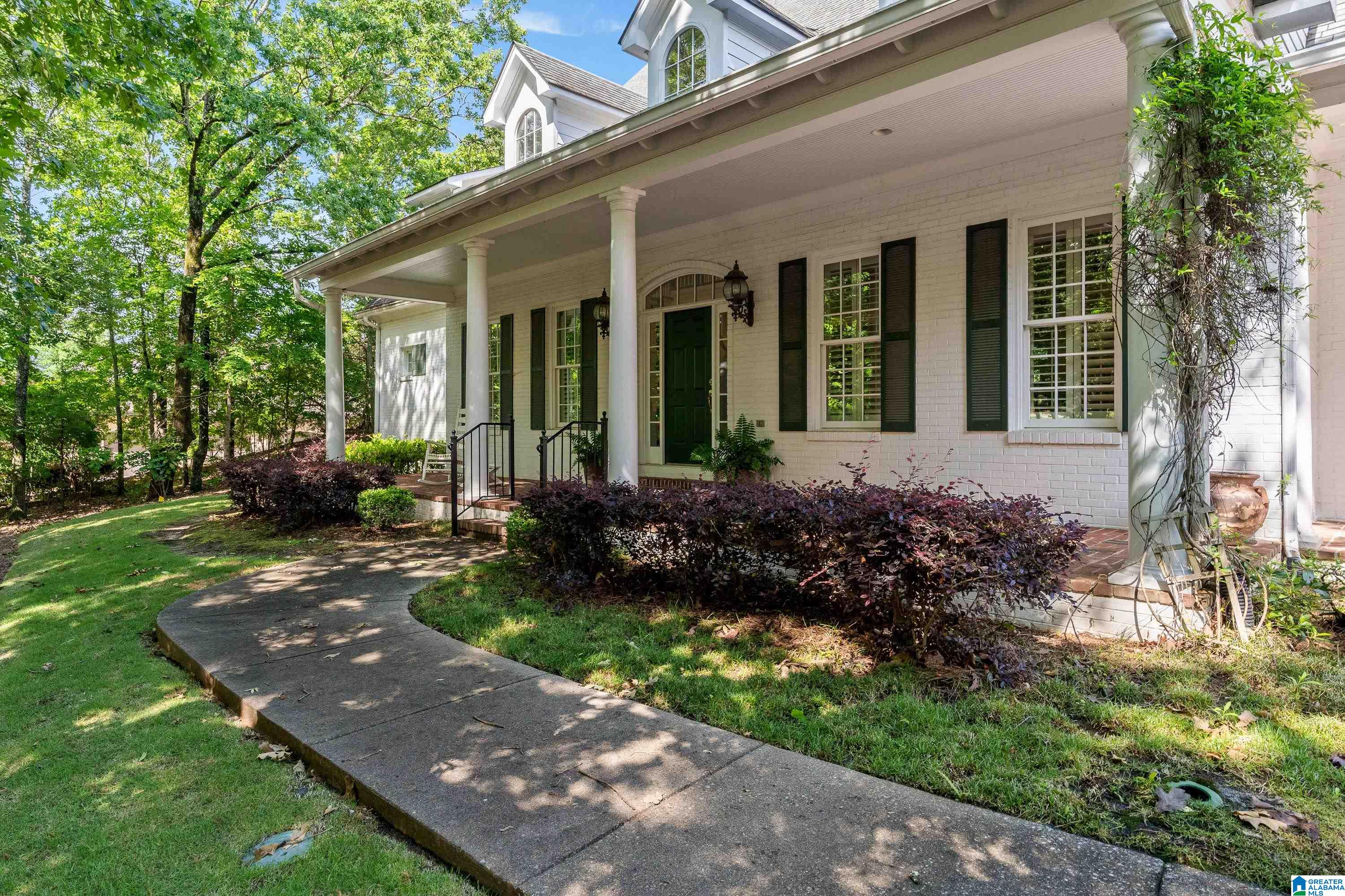 1149 GREYSTONE CREST