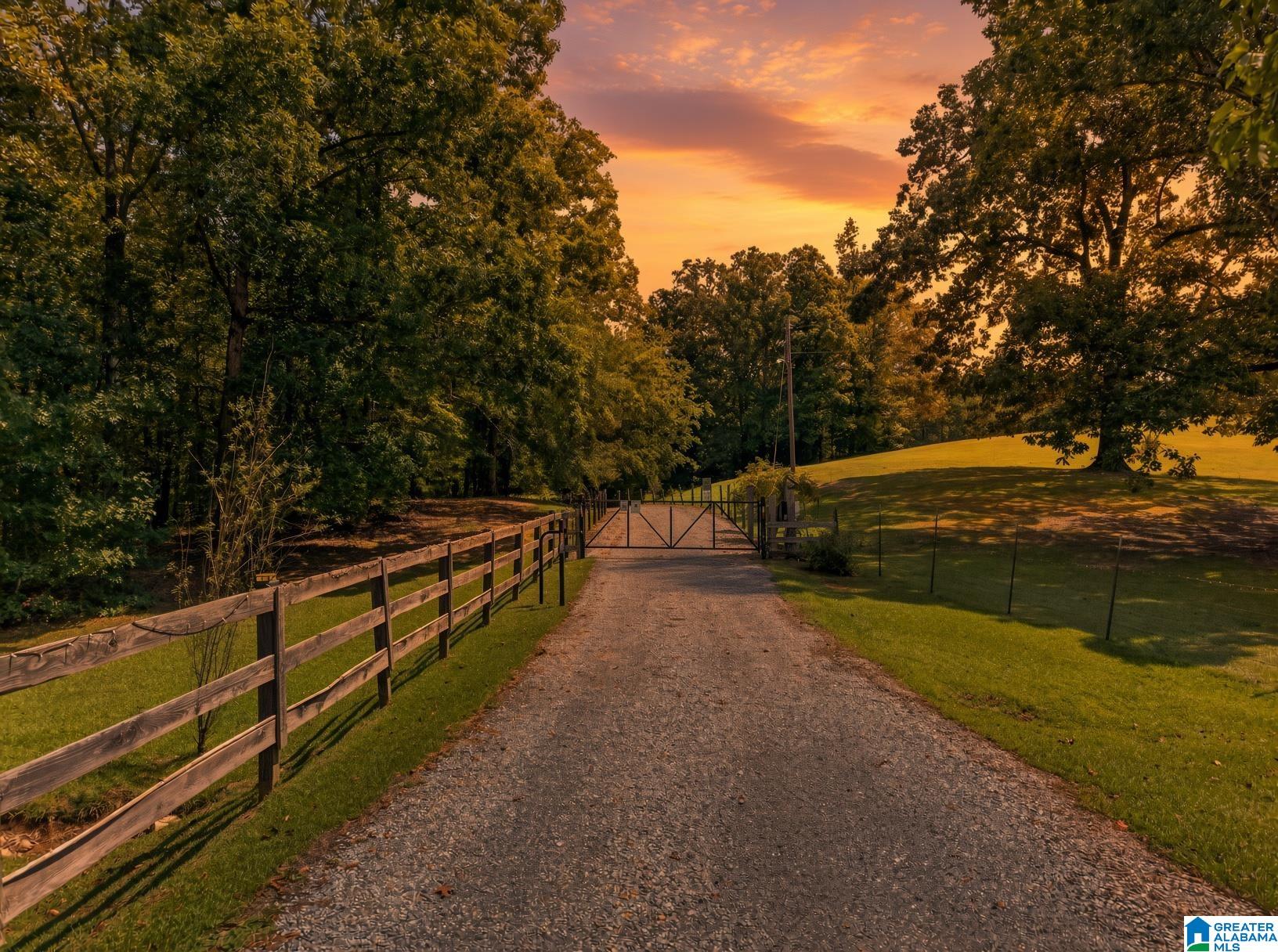 860 SWEET APPLE ROAD