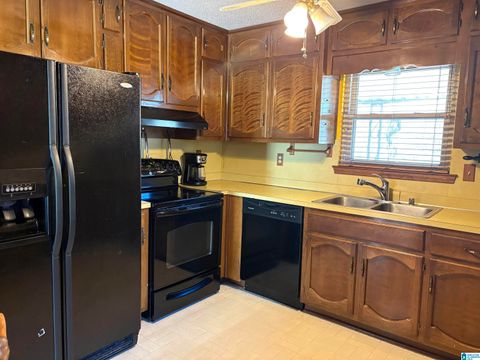 928 18TH AVENUE NW BIRMINGHAM AL 35215