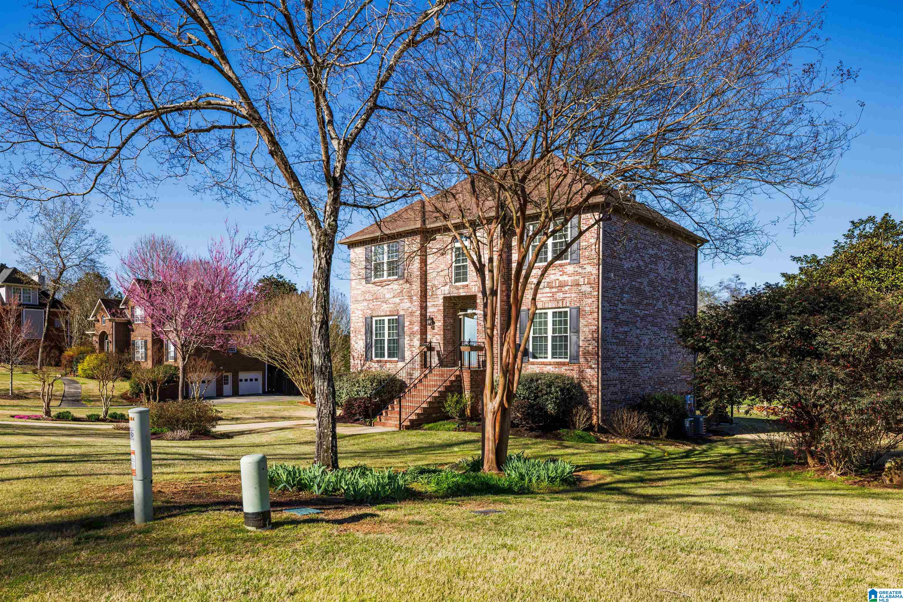 248 SILVERLEAF DRIVE